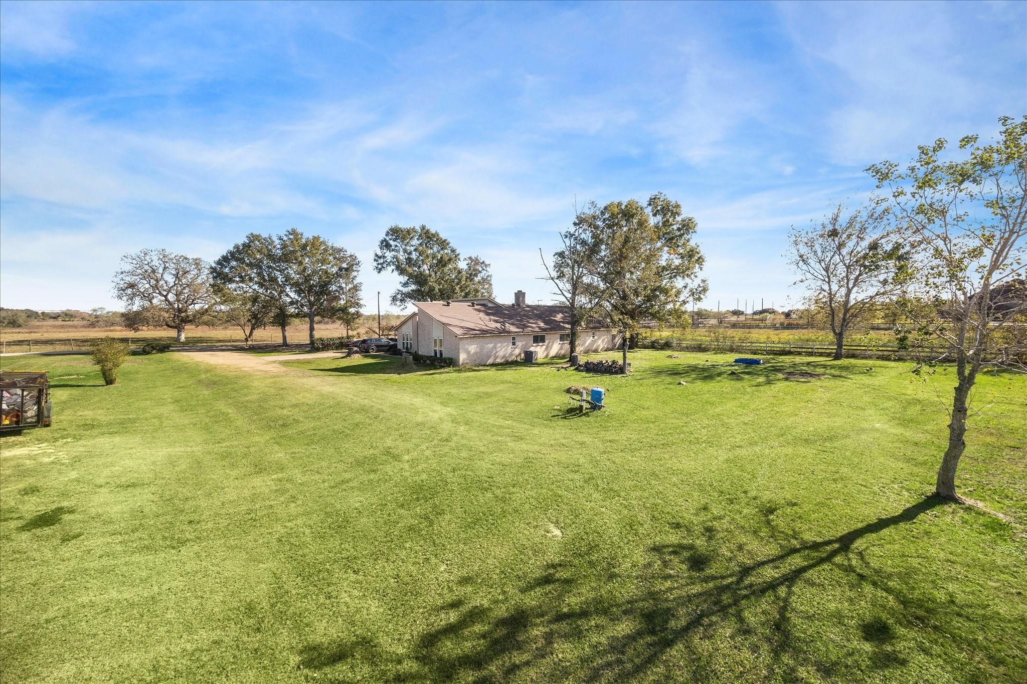 6434 George Gordon Road Property Photo 16