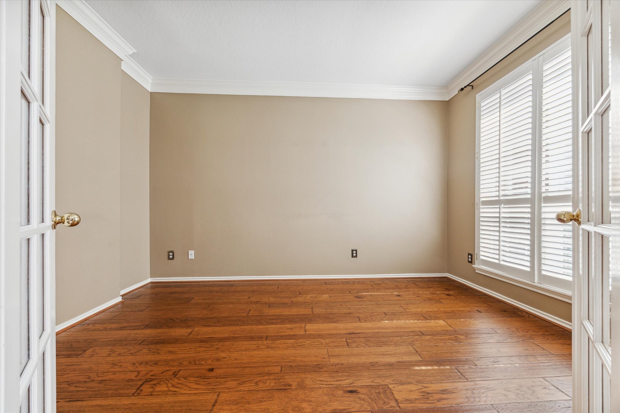 24046 Indian Hills Way Property Photo 3