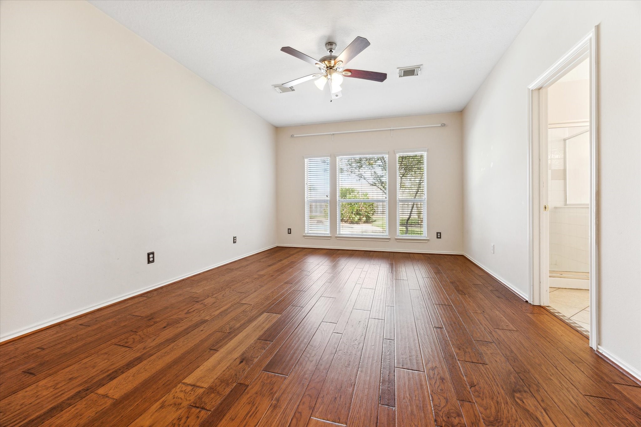24046 Indian Hills Way Property Photo 14