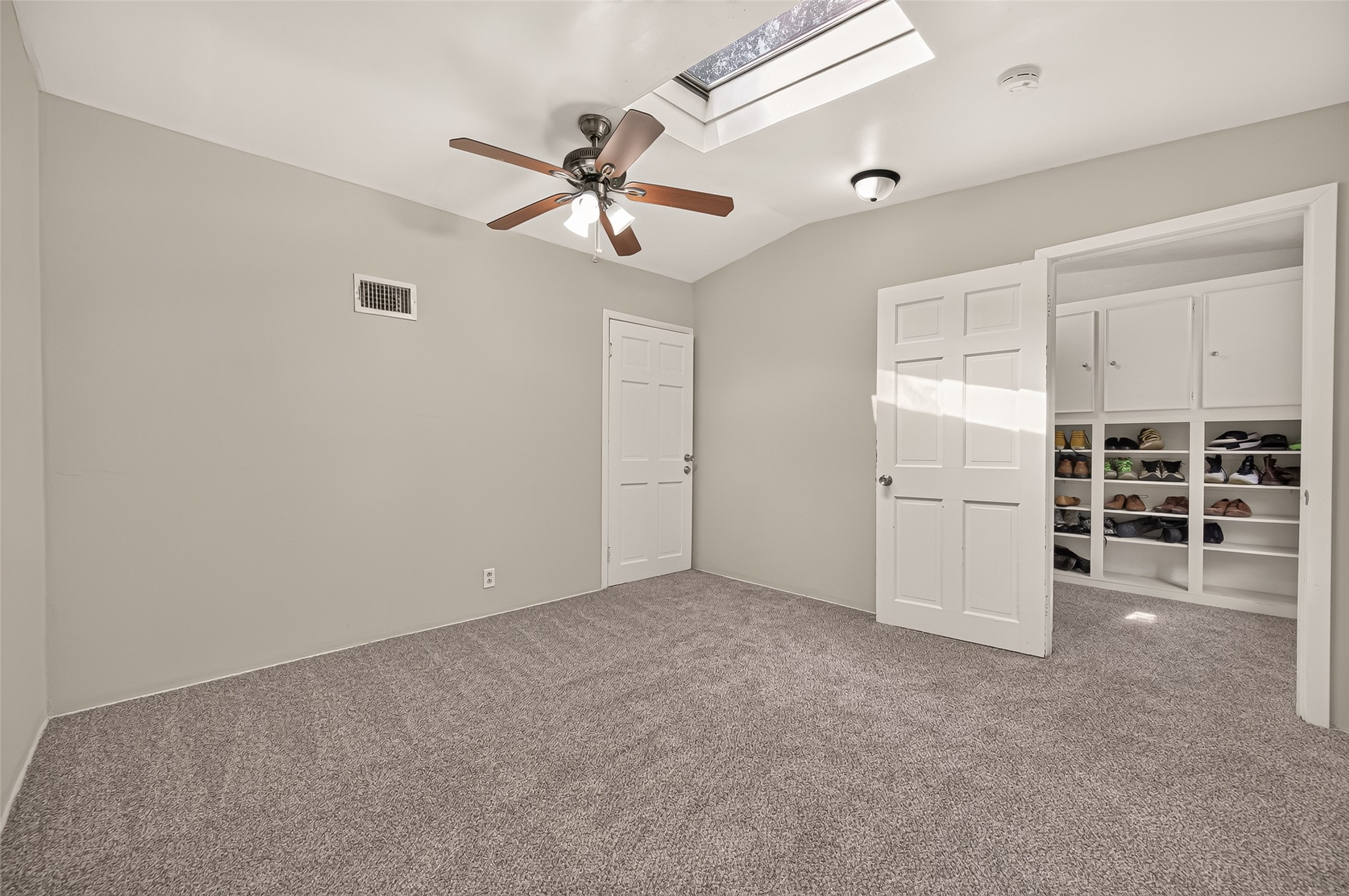 8007 Vickridge Lane Property Photo 27