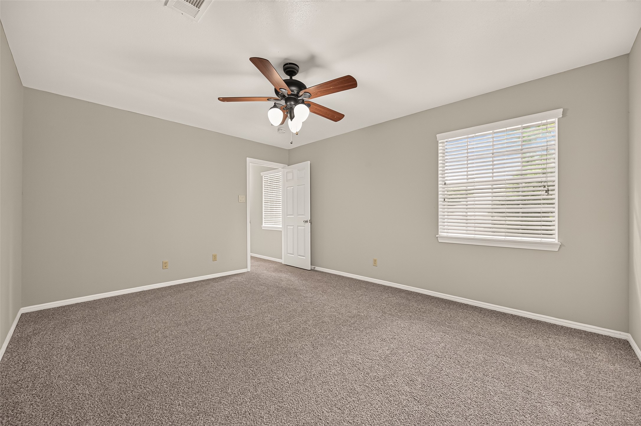 8007 Vickridge Lane Property Photo 34