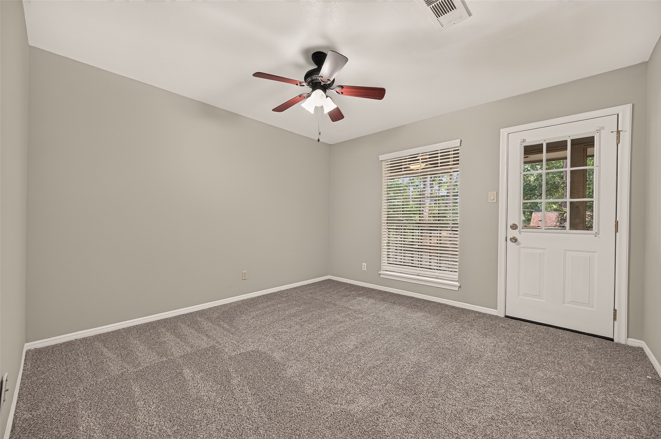 8007 Vickridge Lane Property Photo 37