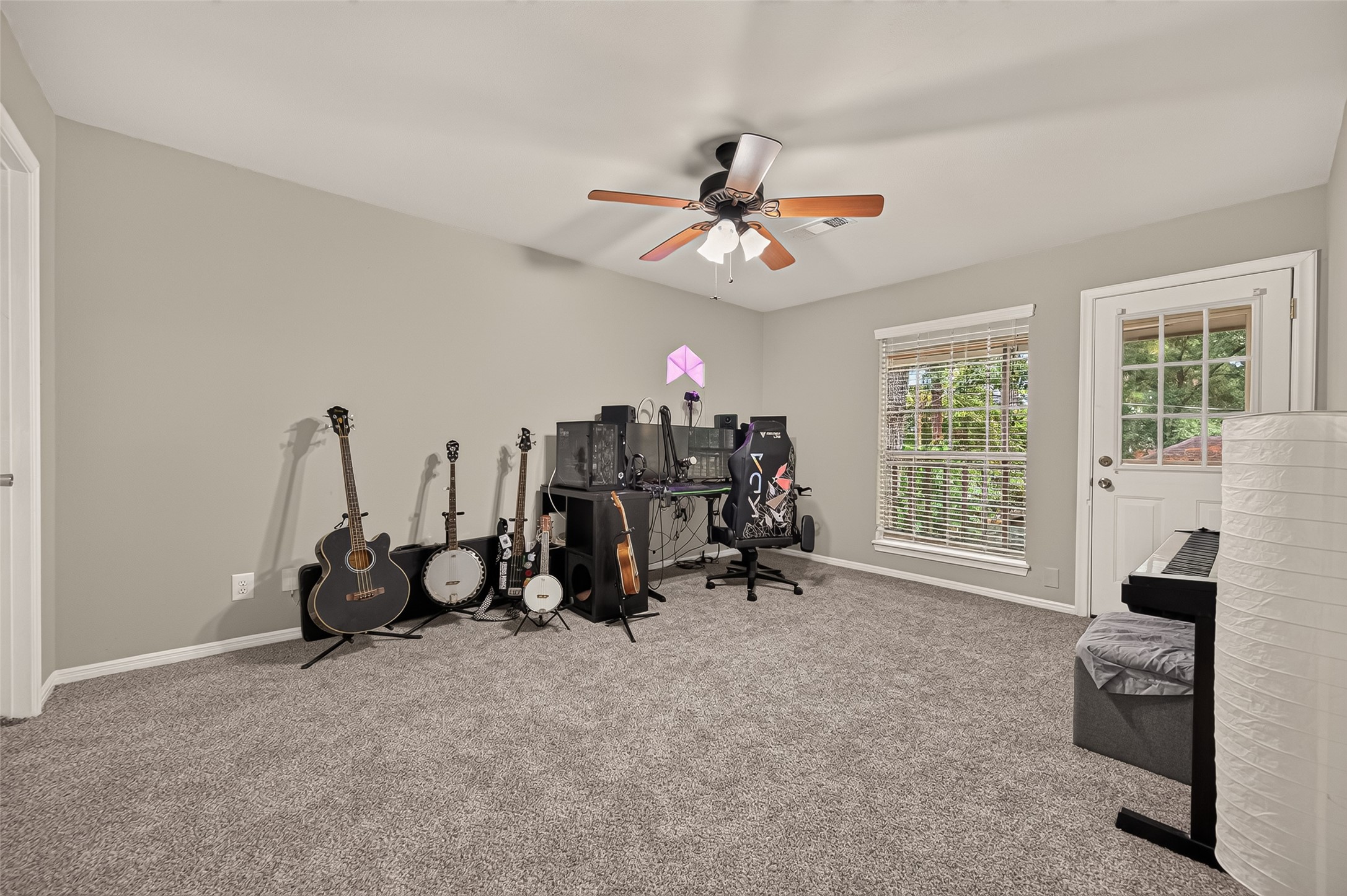 8007 Vickridge Lane Property Photo 39
