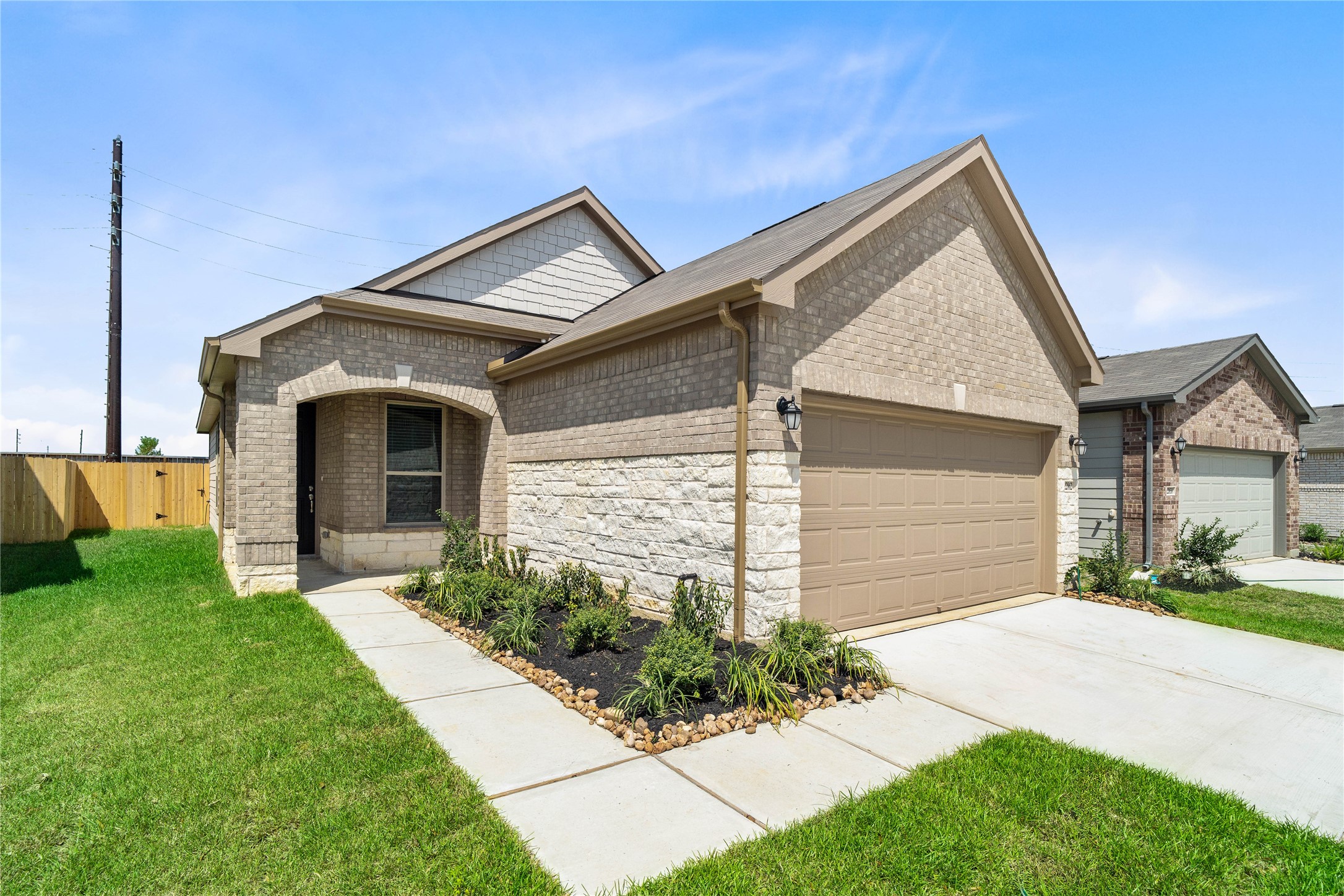 22862 Fulton Landing Drive Property Photo 1