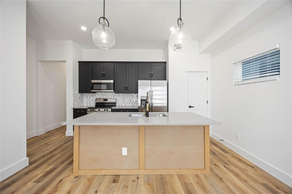 8009 Cora Street Property Photo 16