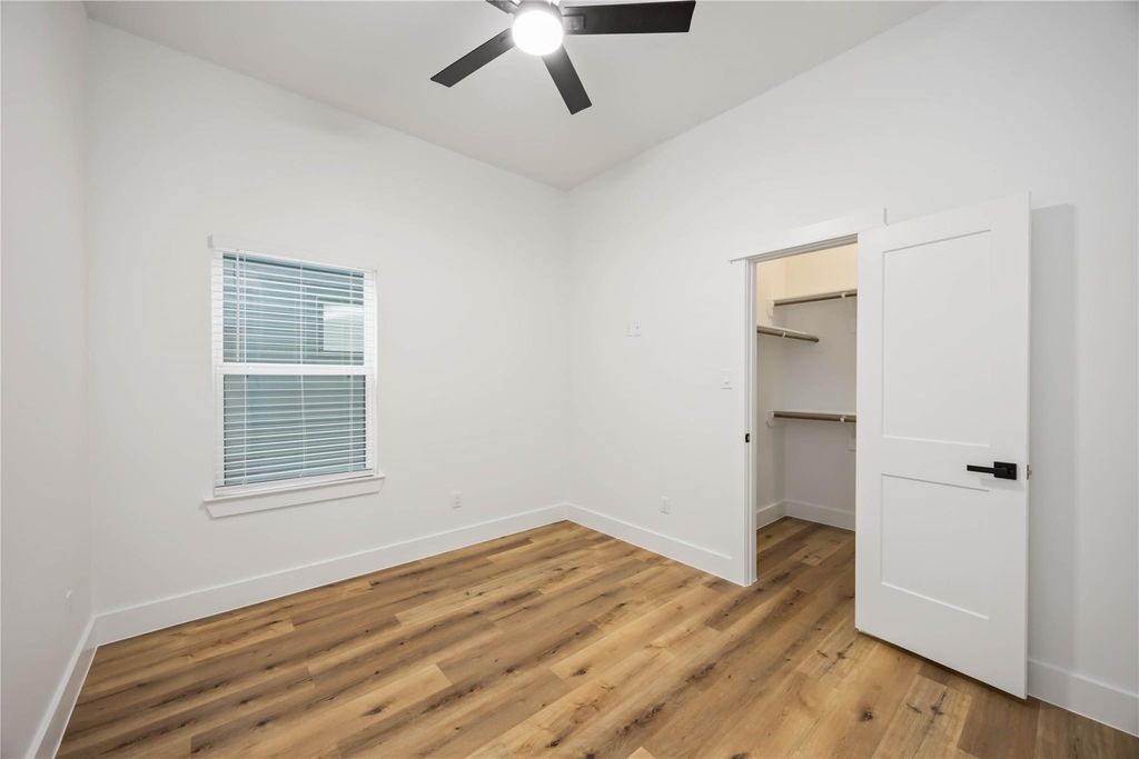 8009 Cora Street Property Photo 20