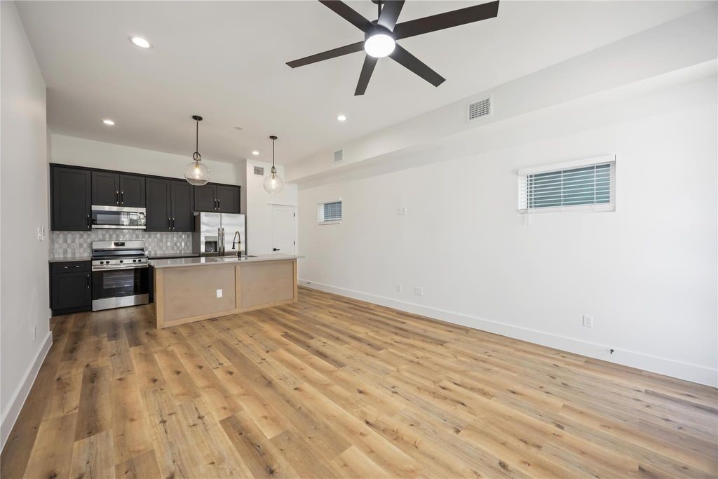 8009 Cora Street Property Photo 26
