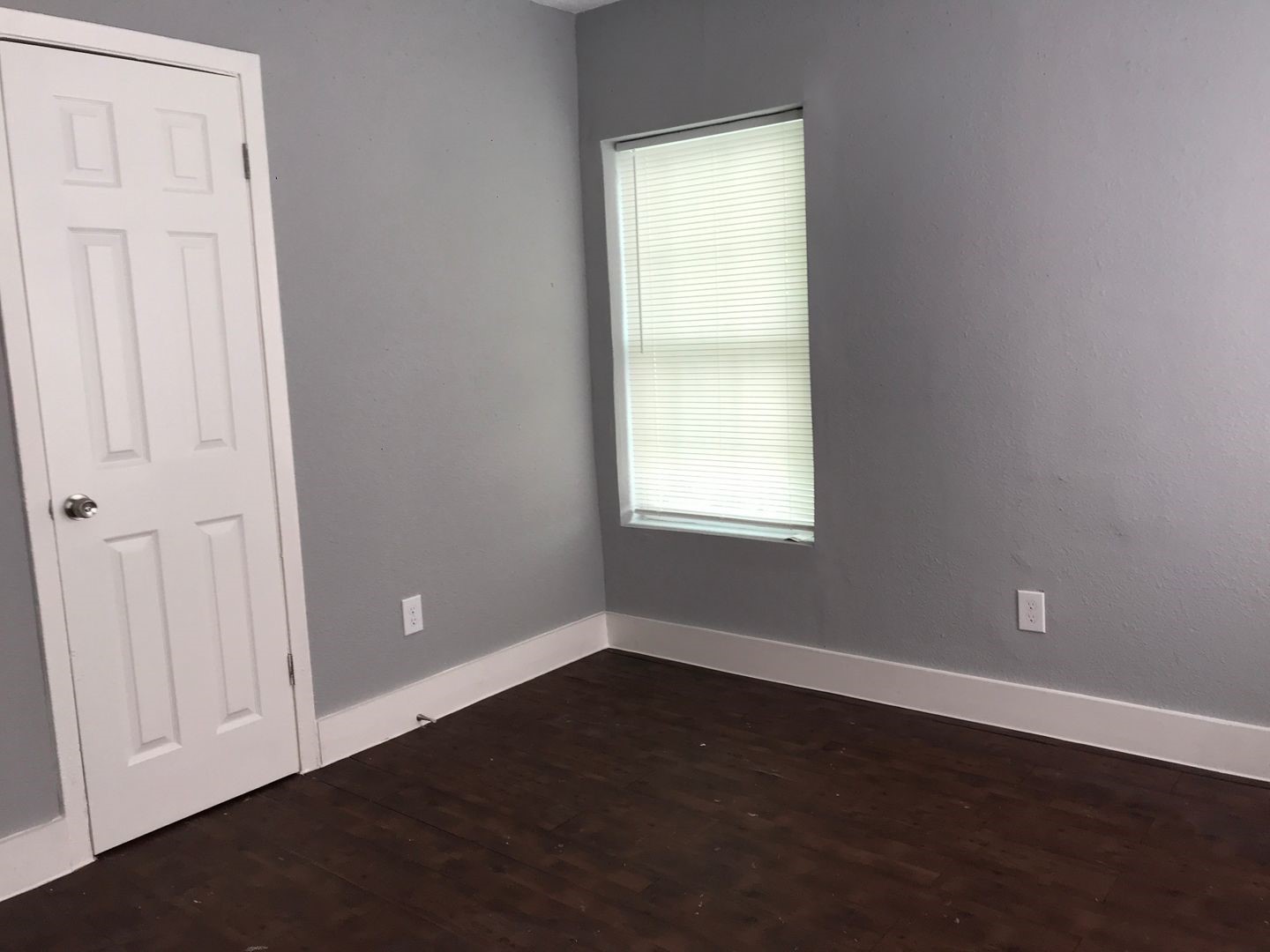 2711 Avenue K Property Photo 6