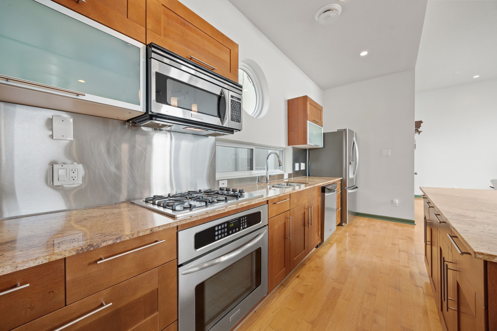 5628 Kiam Street B Property Photo 10