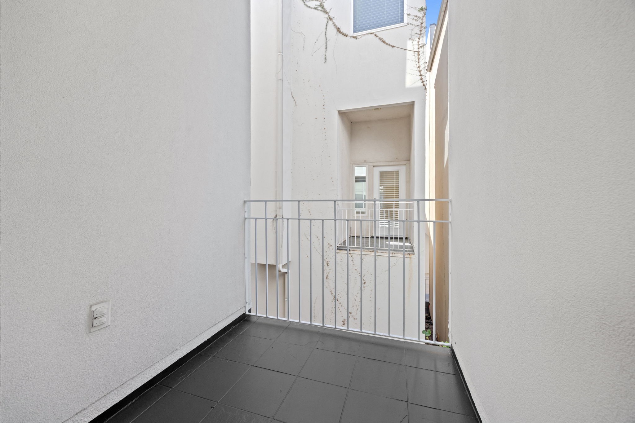 5628 Kiam Street B Property Photo 25