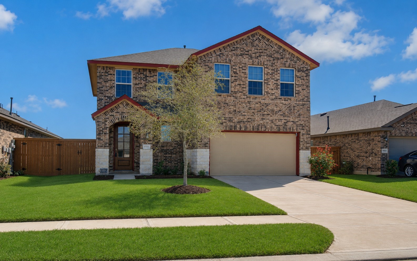 10317 Russell Pines Drive Property Photo 1