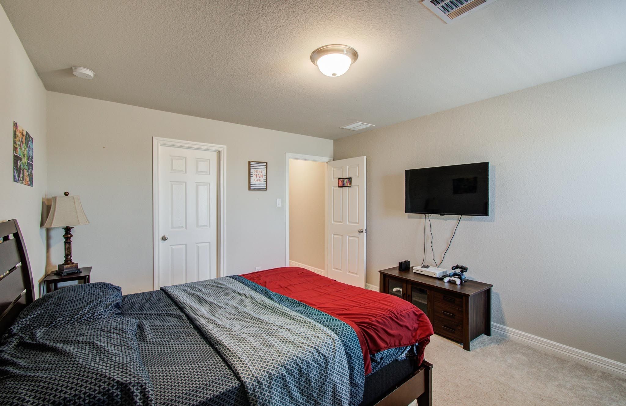 10317 Russell Pines Drive Property Photo 17