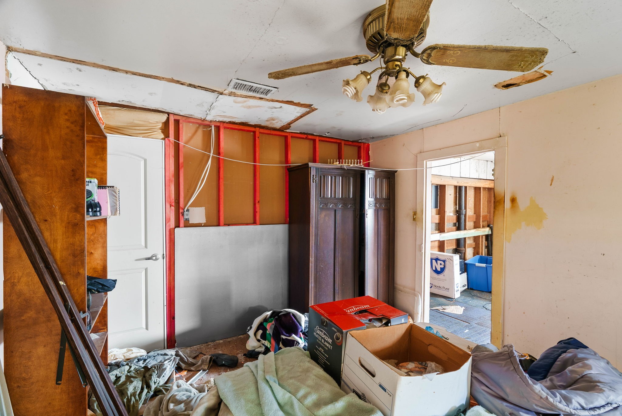 212 E Avenue B Property Photo 15