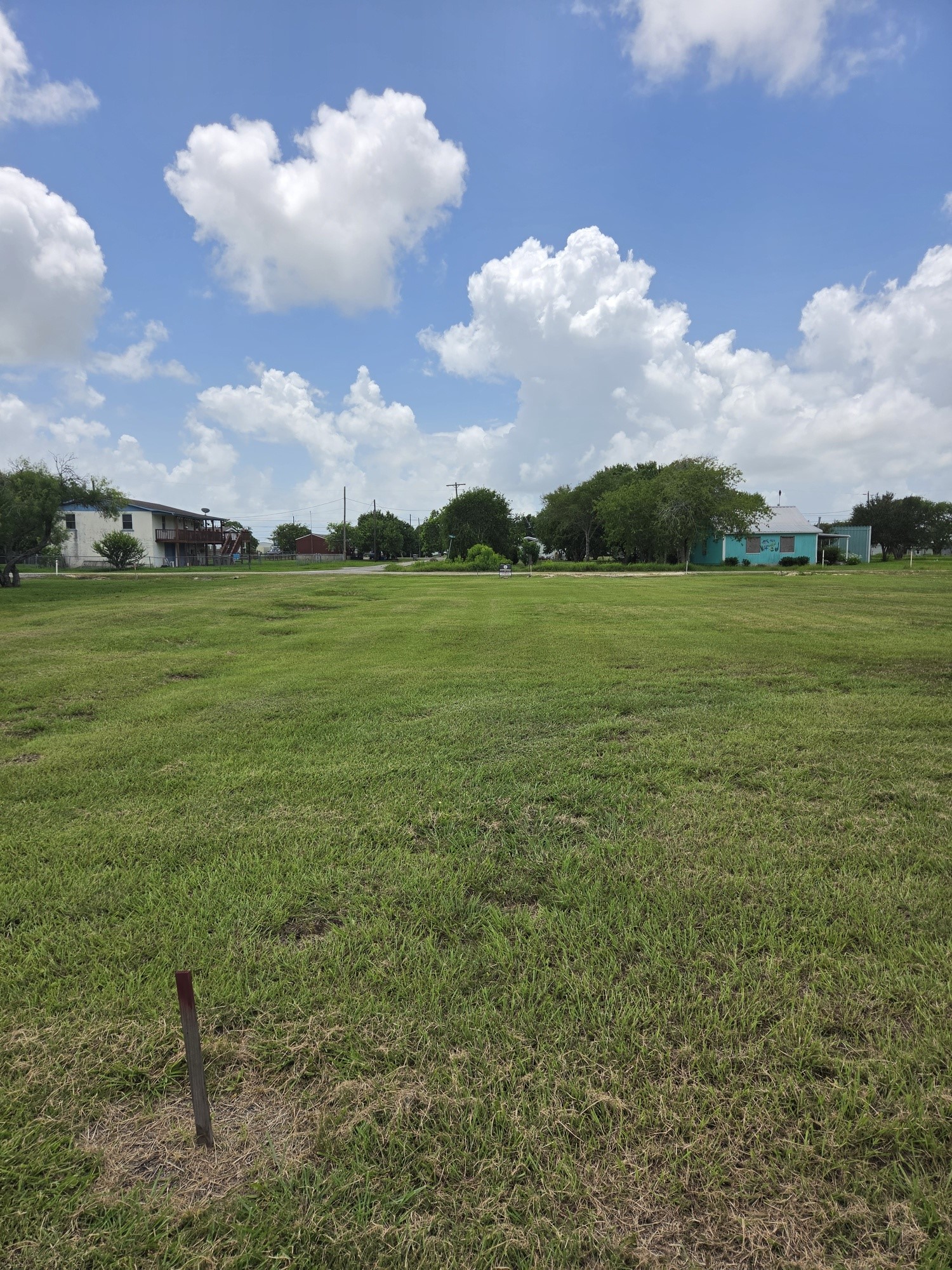 1202 W Dallas Avenue Lot 1 Property Photo 3
