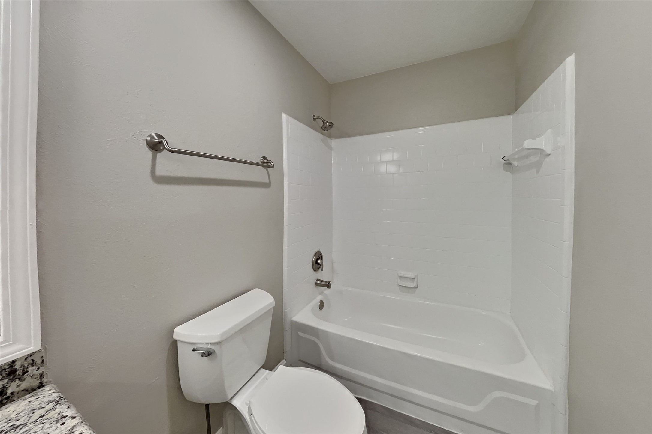 64 Hickory Oak Drive Property Photo 16