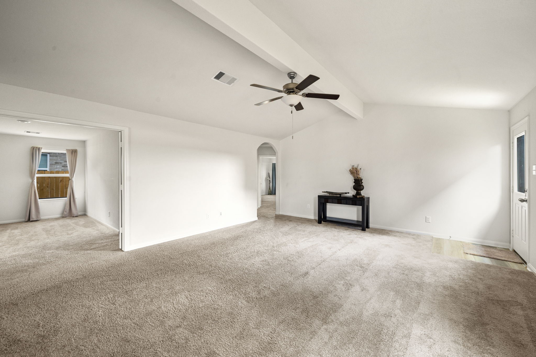 2137 Mule Ridge Drive Property Photo 3