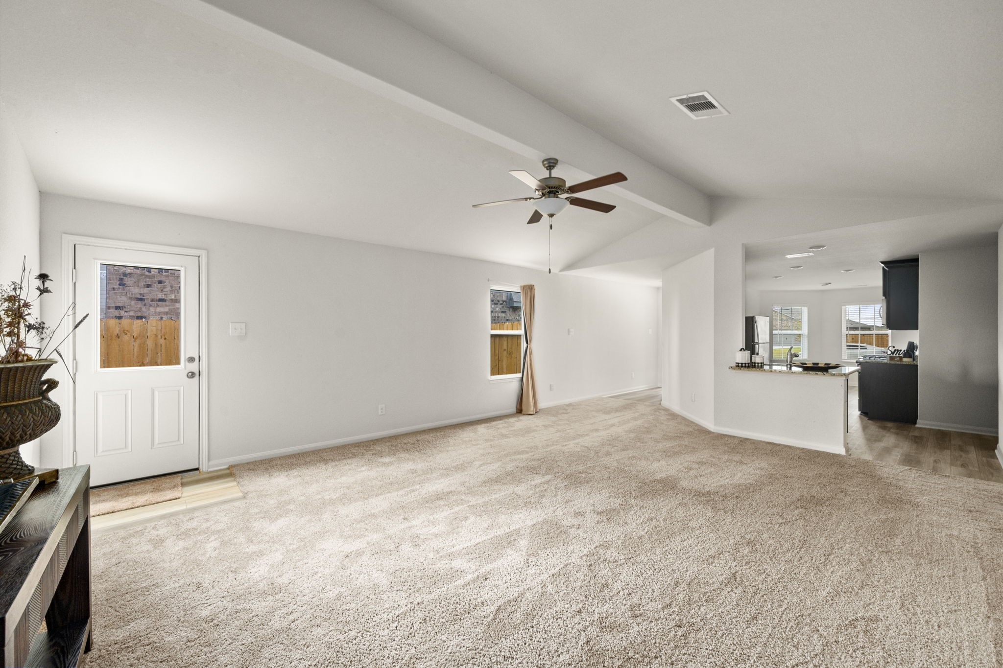 2137 Mule Ridge Drive Property Photo 4