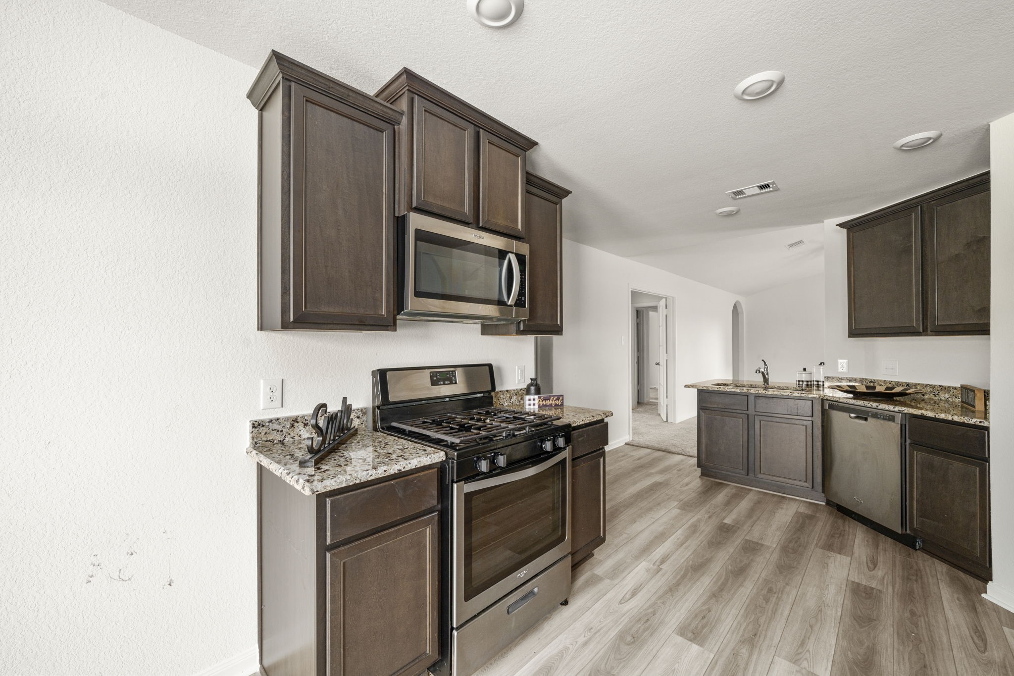 2137 Mule Ridge Drive Property Photo 10