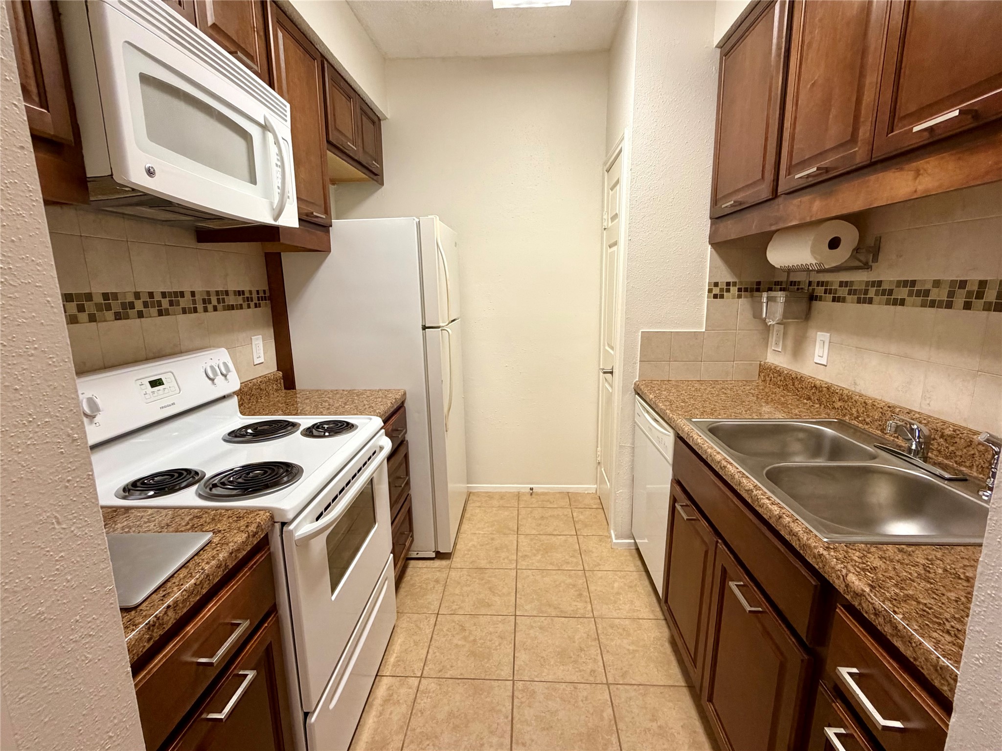 7900 N Stadium Drive 87 Property Photo 11