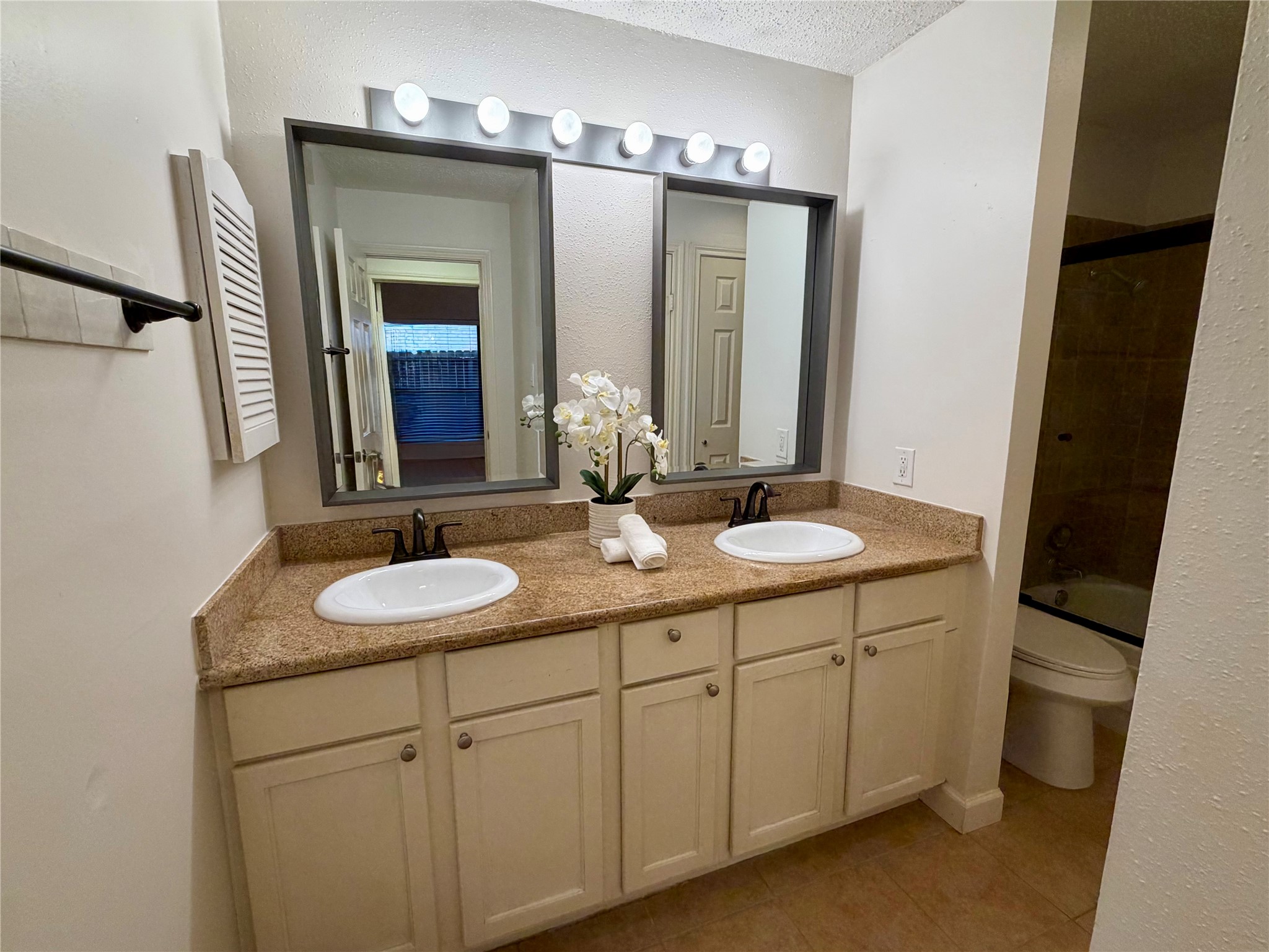 7900 N Stadium Drive 87 Property Photo 14