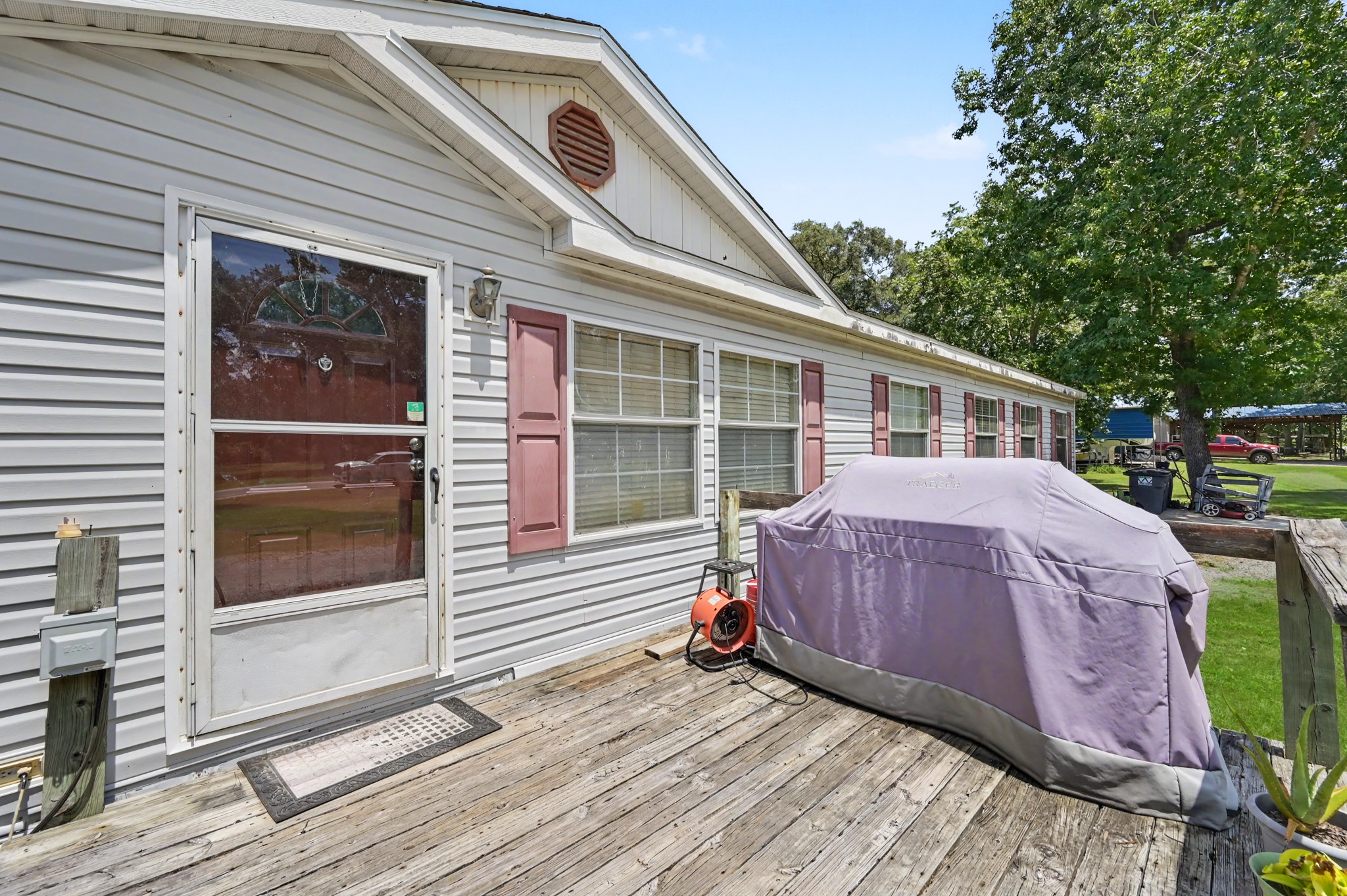 15221 Bennette Woods Road Property Photo 5