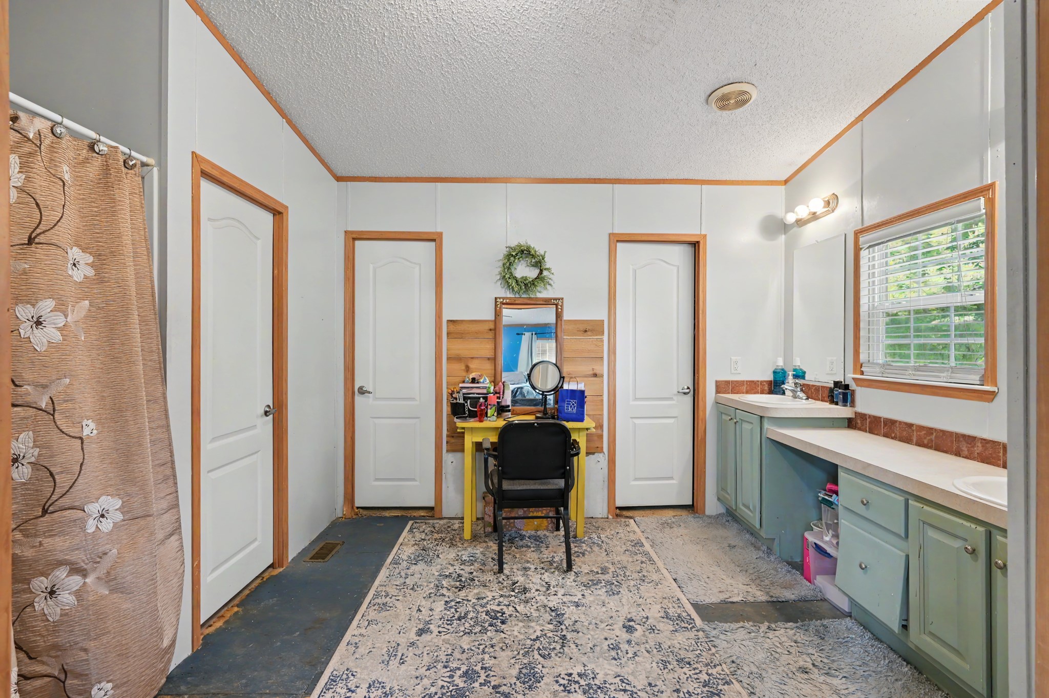 15221 Bennette Woods Road Property Photo 17