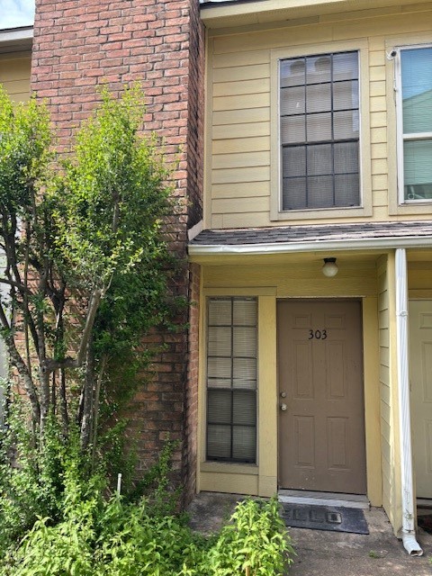 10501 South Drive 303 Property Photo 2