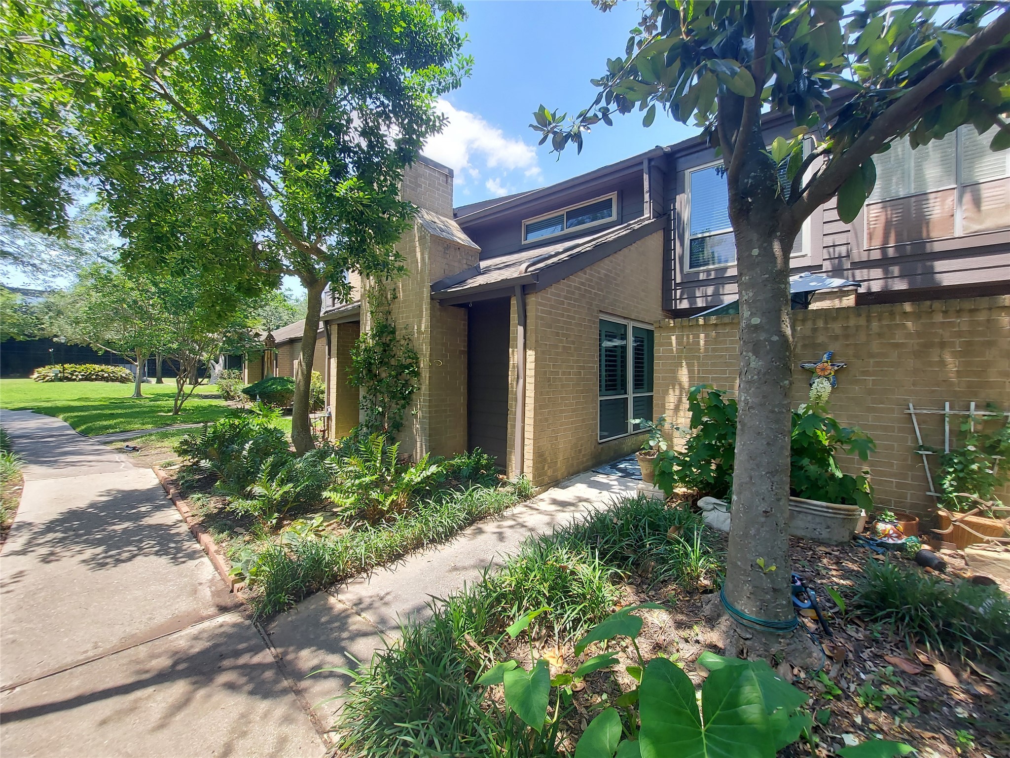 2356 Gemini Street Property Photo