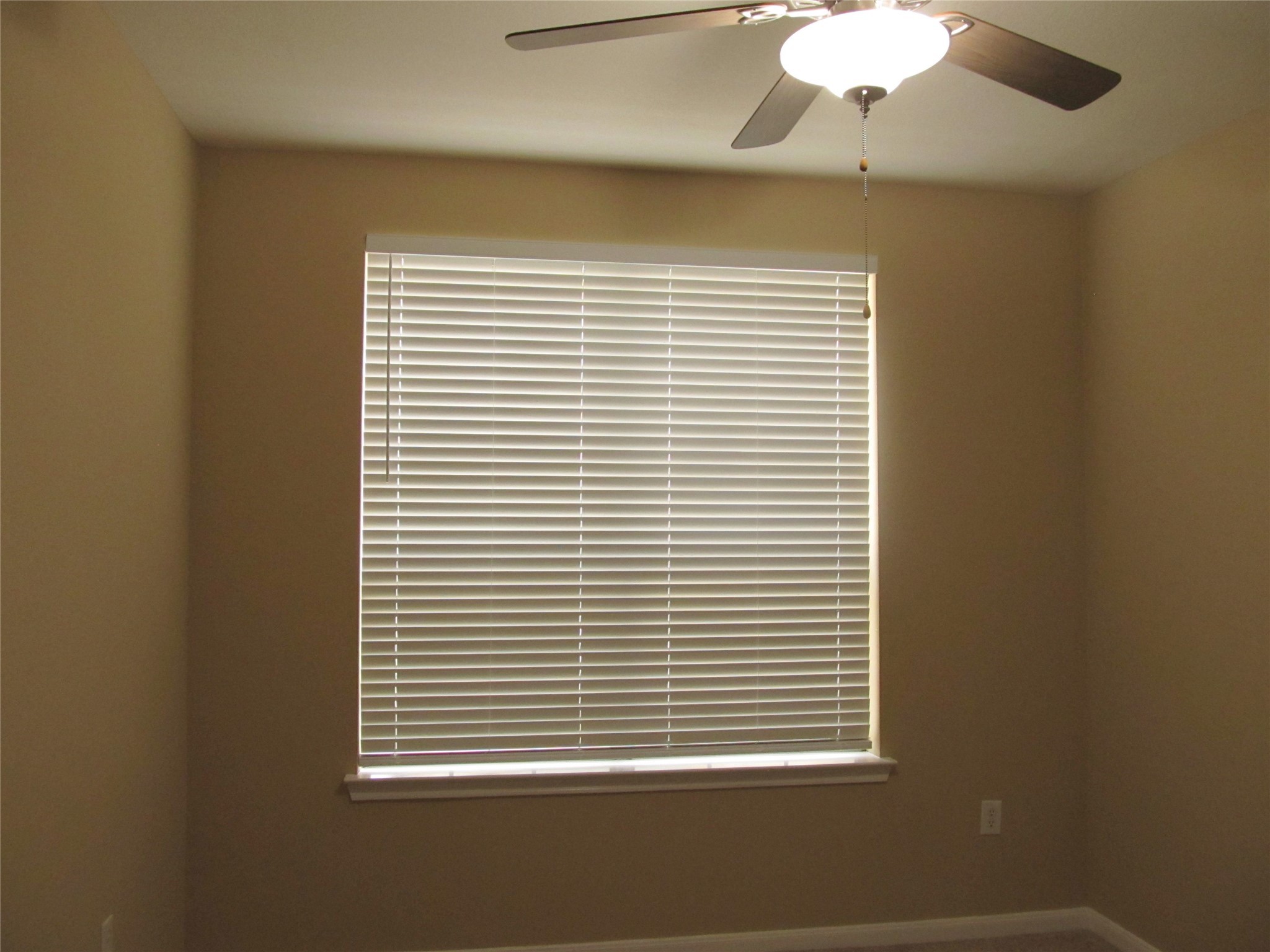 7575 Kirby Drive 3202 Property Photo 10