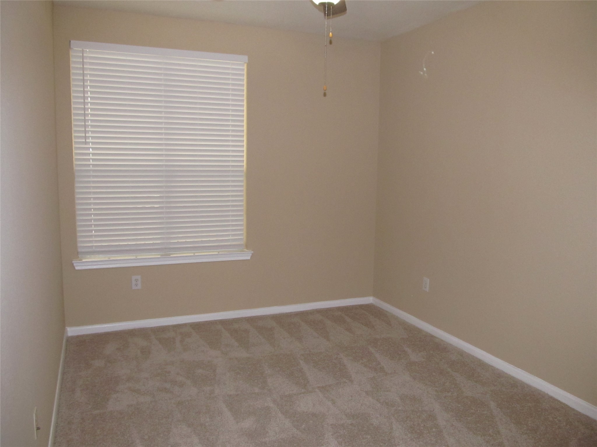 7575 Kirby Drive 3202 Property Photo 14