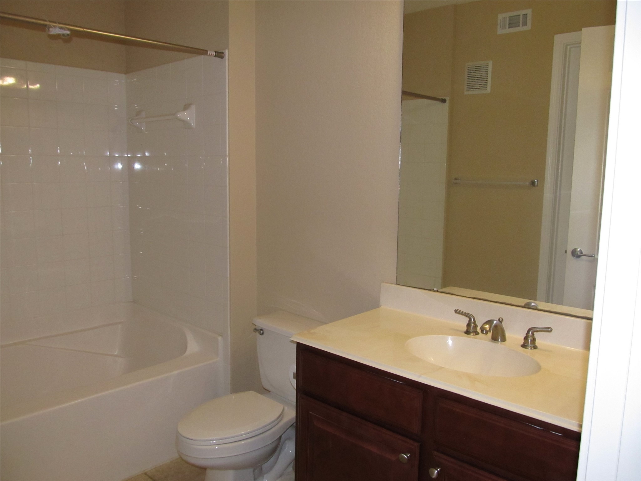 7575 Kirby Drive 3202 Property Photo 15