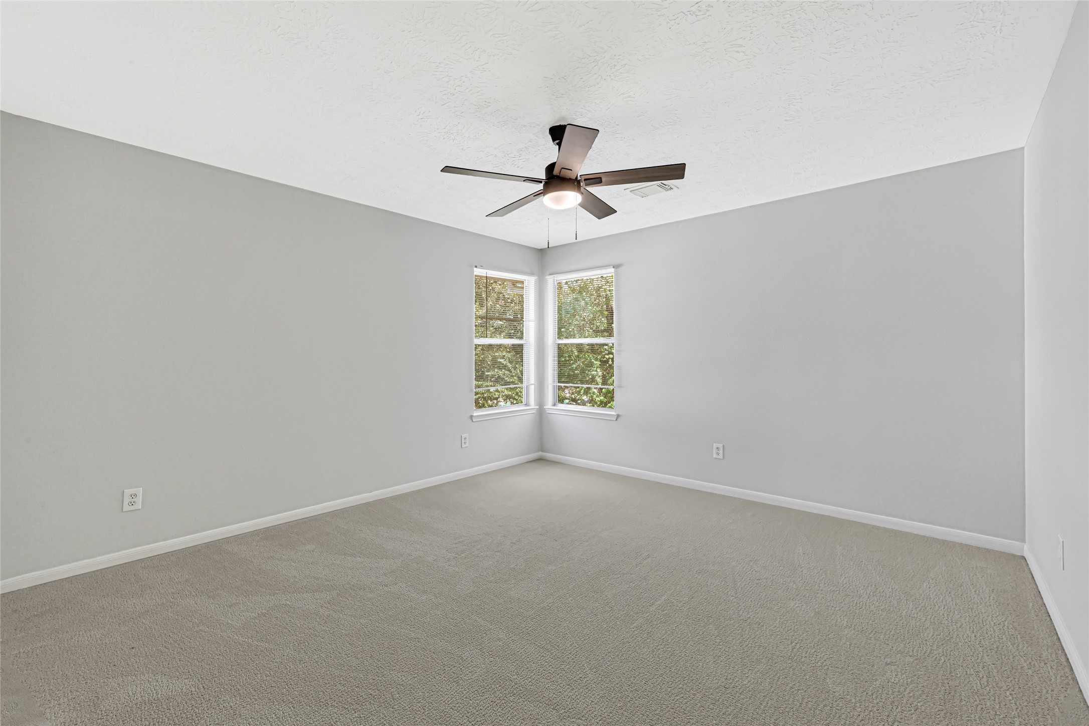 3310 La Mer Lane Property Photo 23