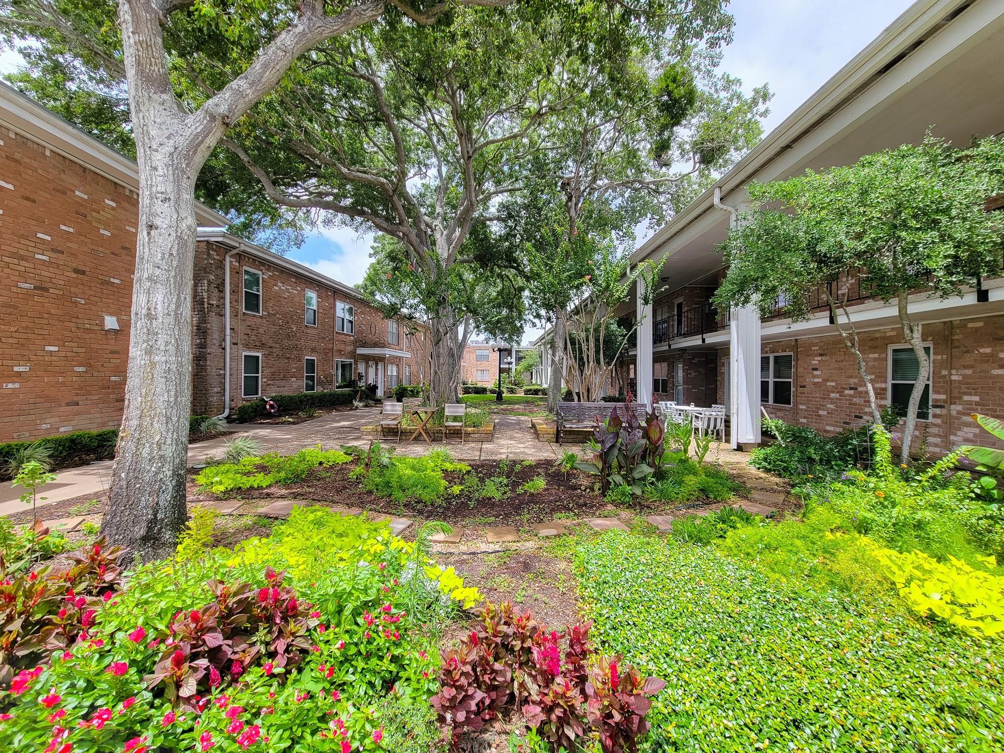 3535 Nasa Rd 1 78 Property Photo 2