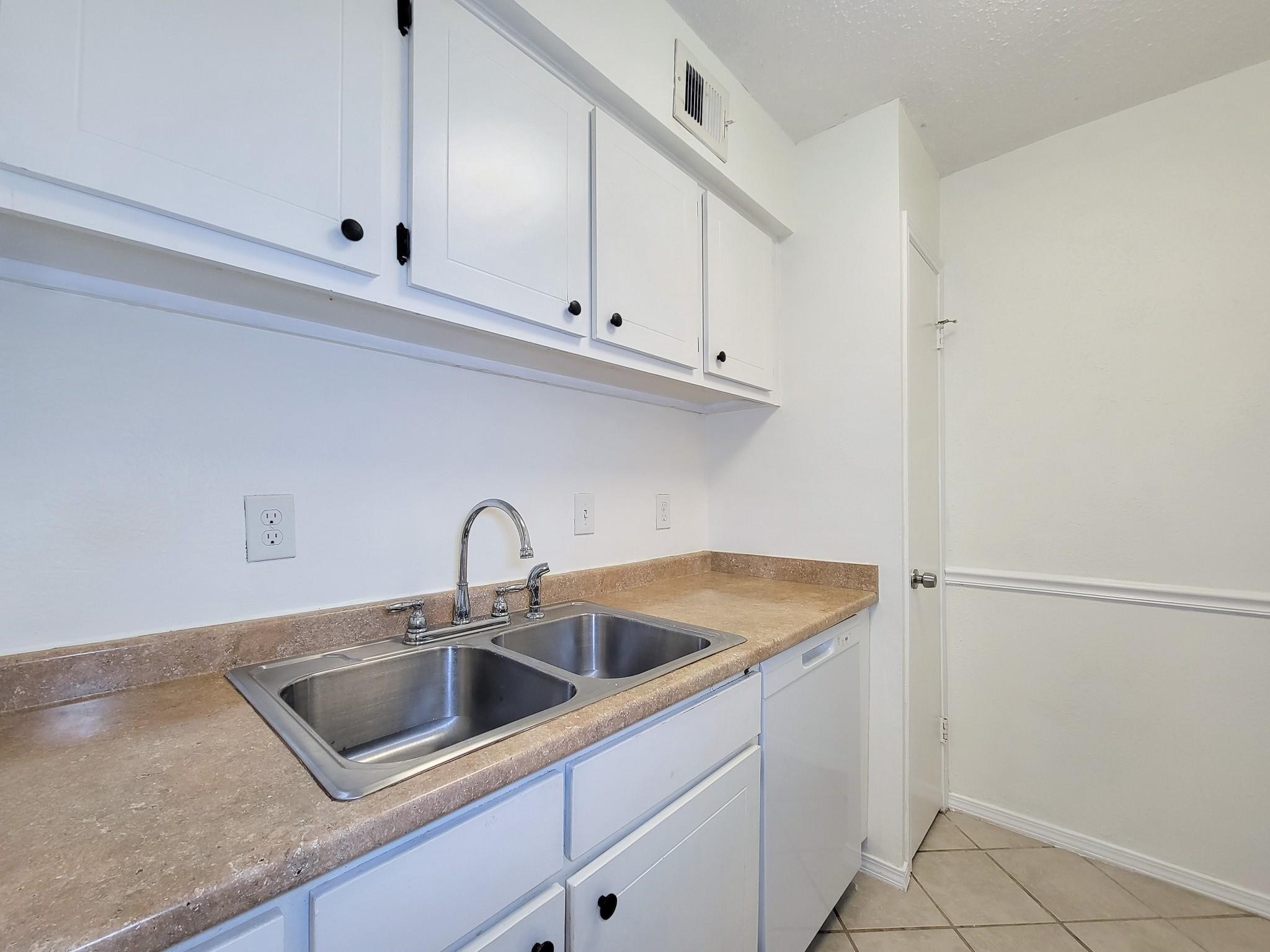 3535 Nasa Rd 1 78 Property Photo 16