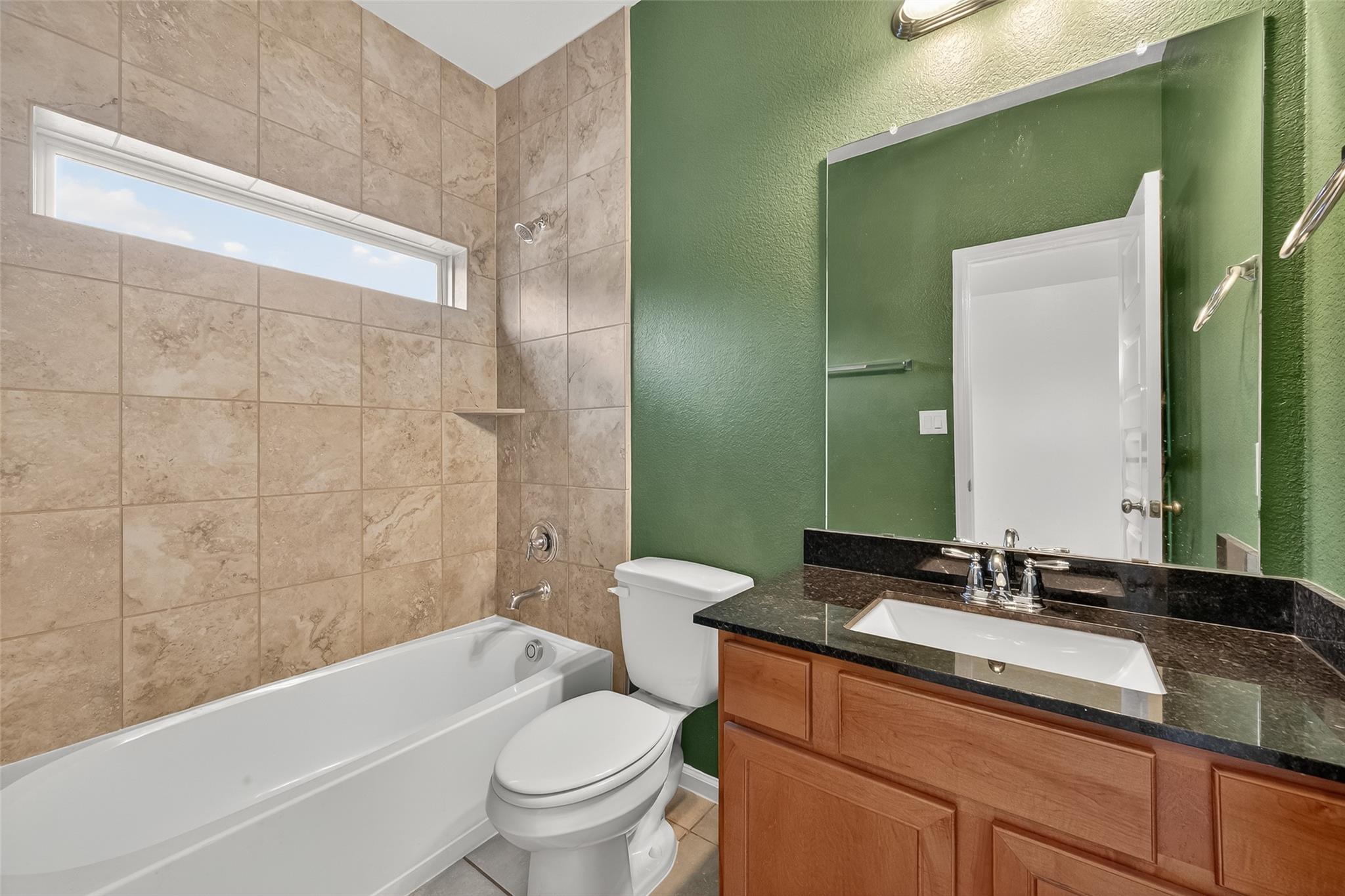 2009 Kirby Landing Drive, Houston Tx 77051 Property Photo 4