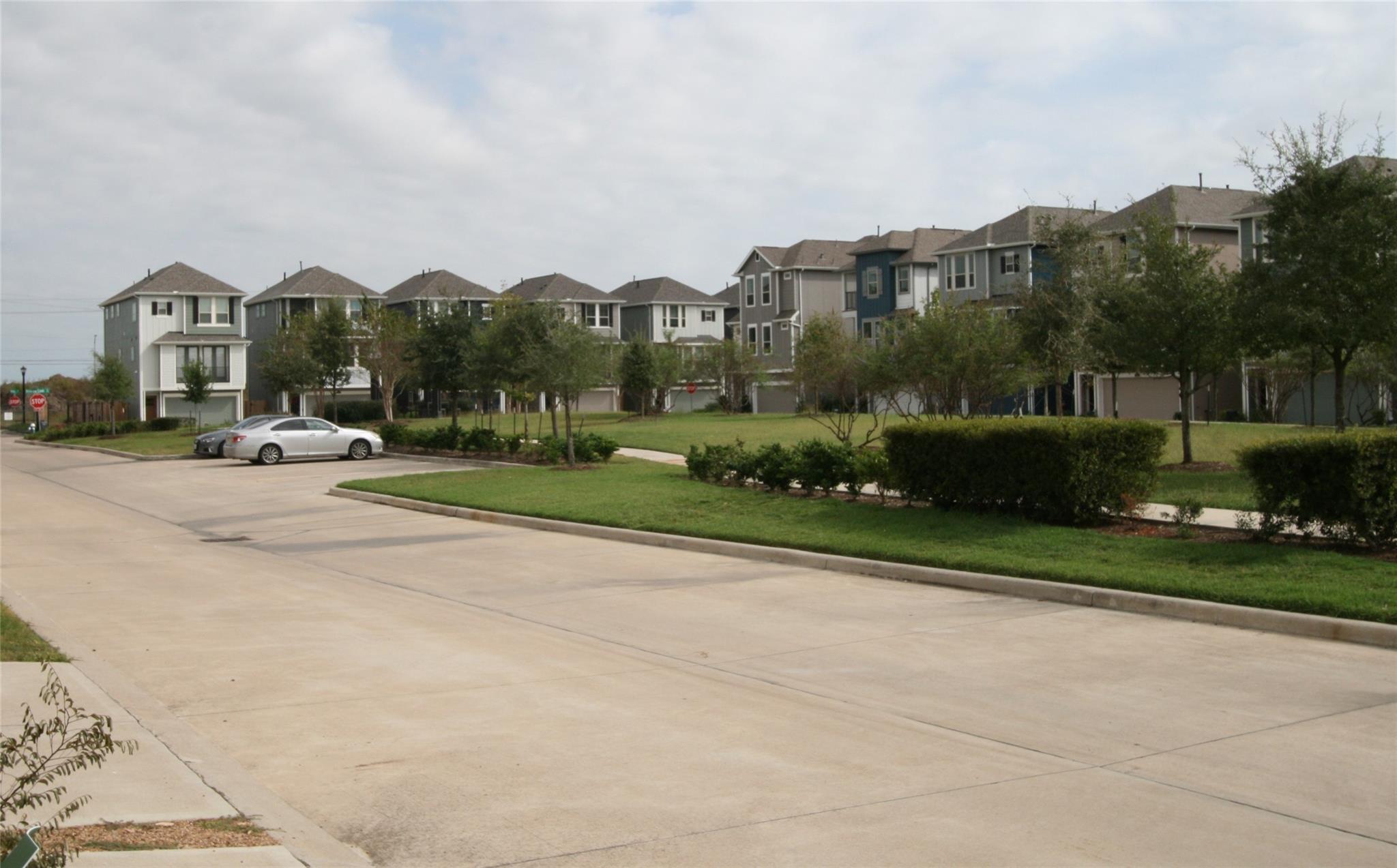 2009 Kirby Landing Drive, Houston Tx 77051 Property Photo 35