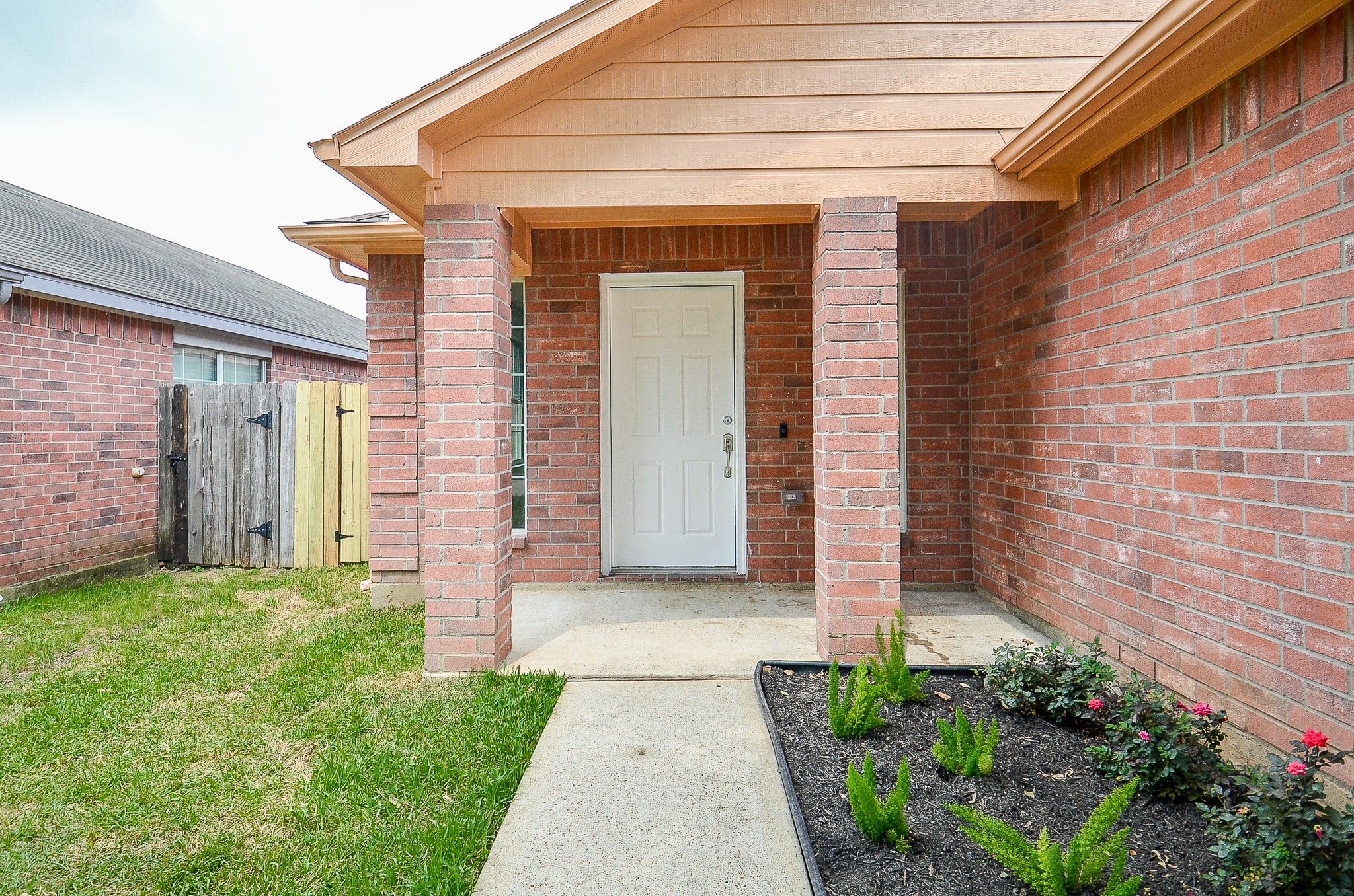 18910 Reynolds Park Drive Property Photo 3