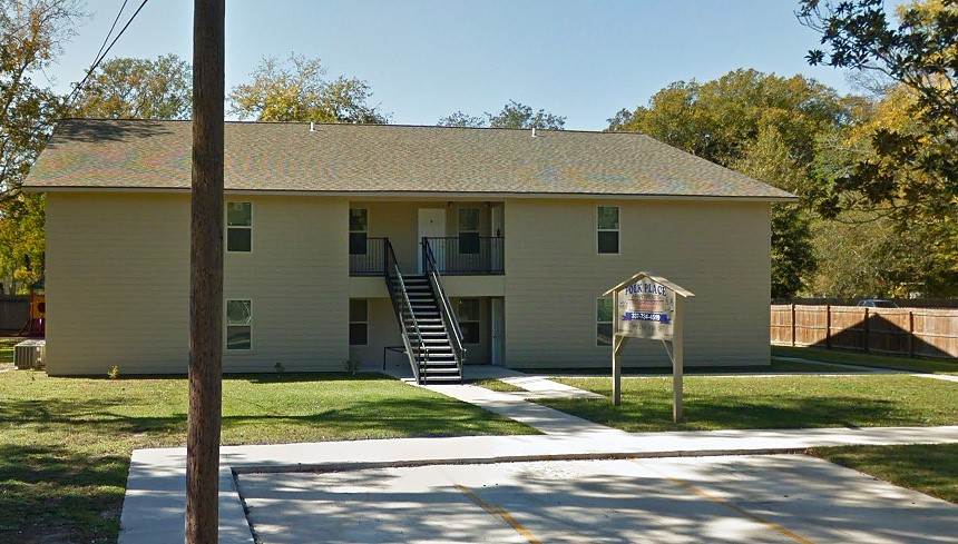 815 East Russell Avenue Property Photo 4