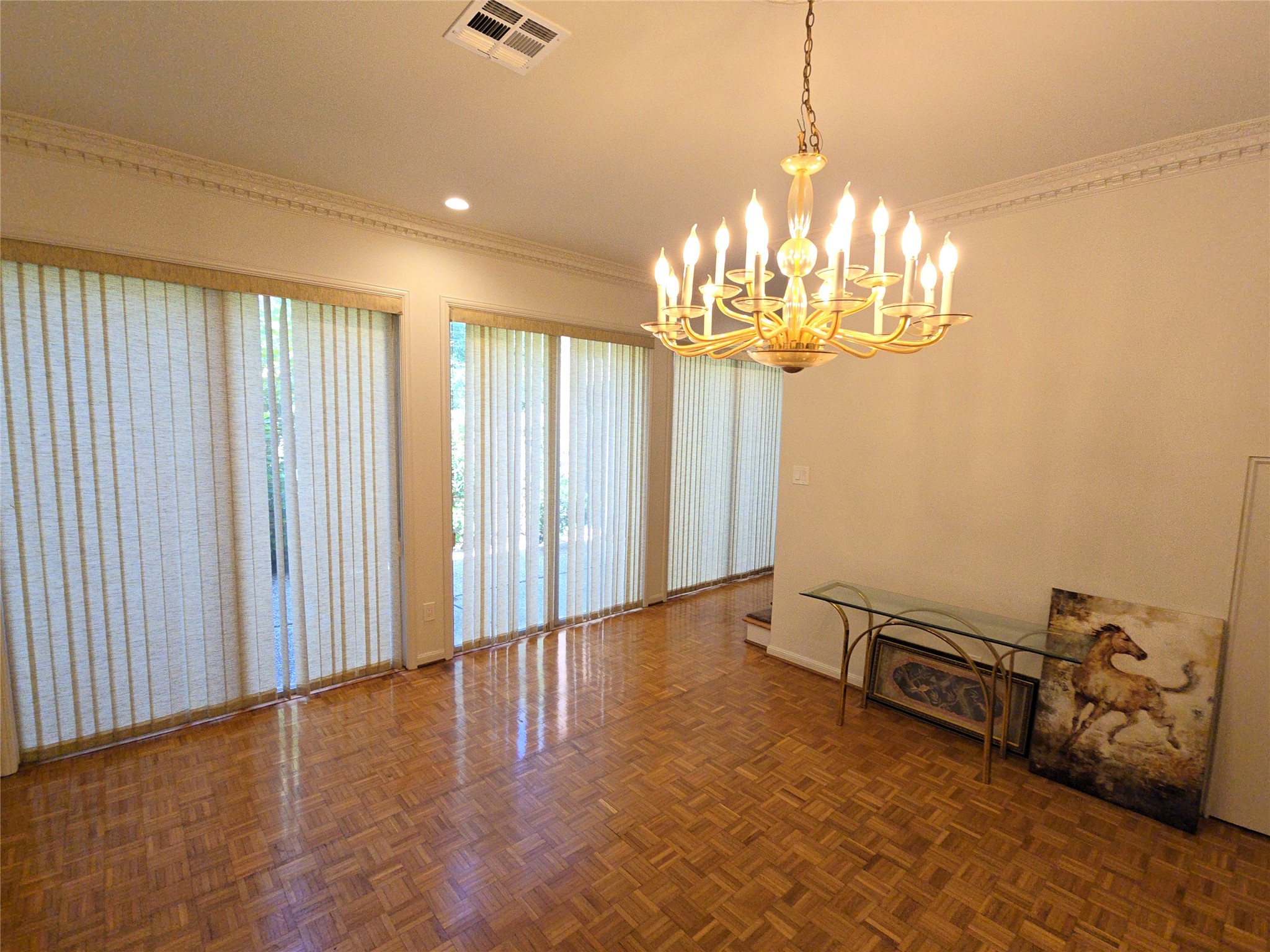 9731 Briar Forest Drive Property Photo 6