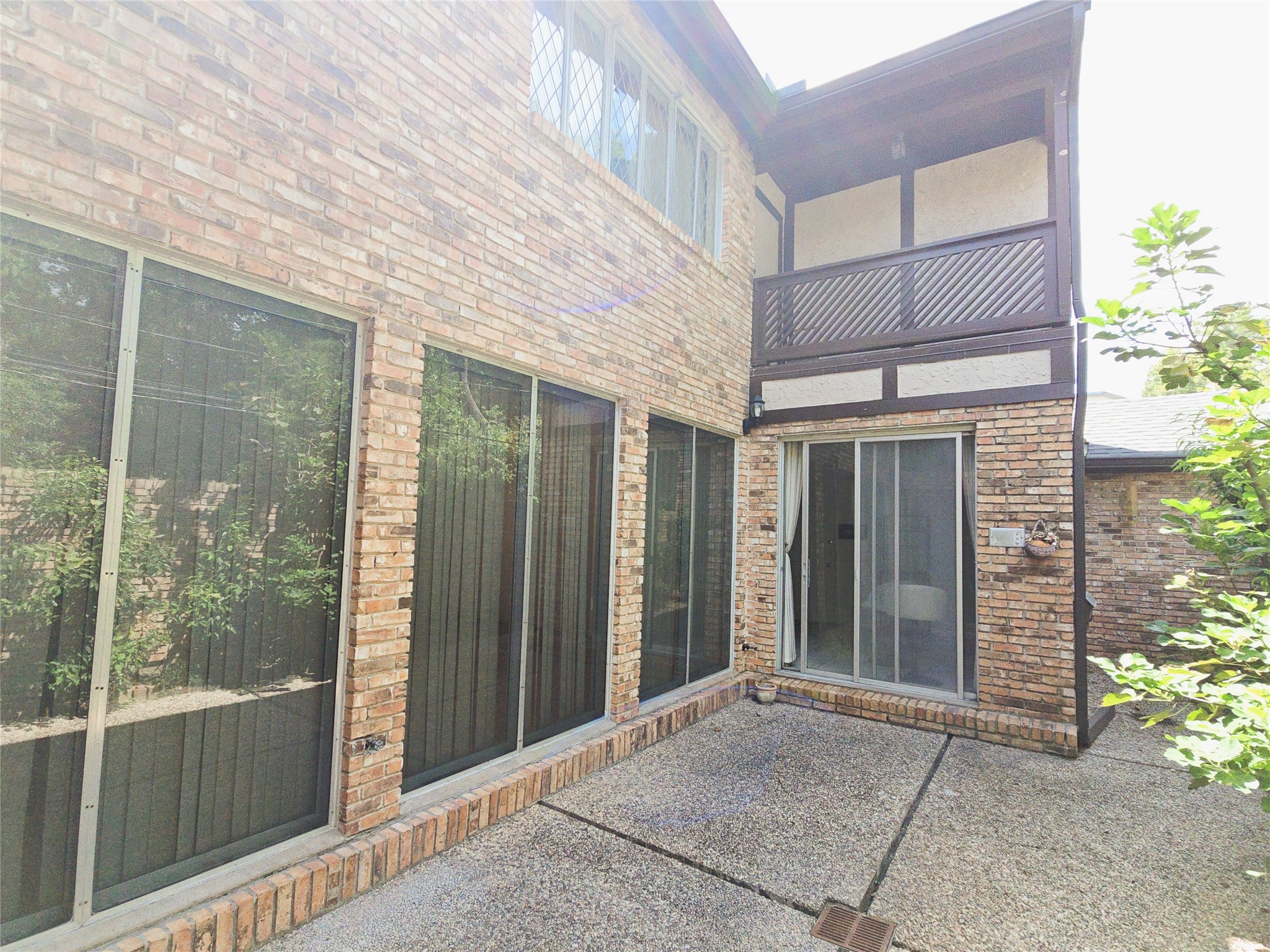 9731 Briar Forest Drive Property Photo 27