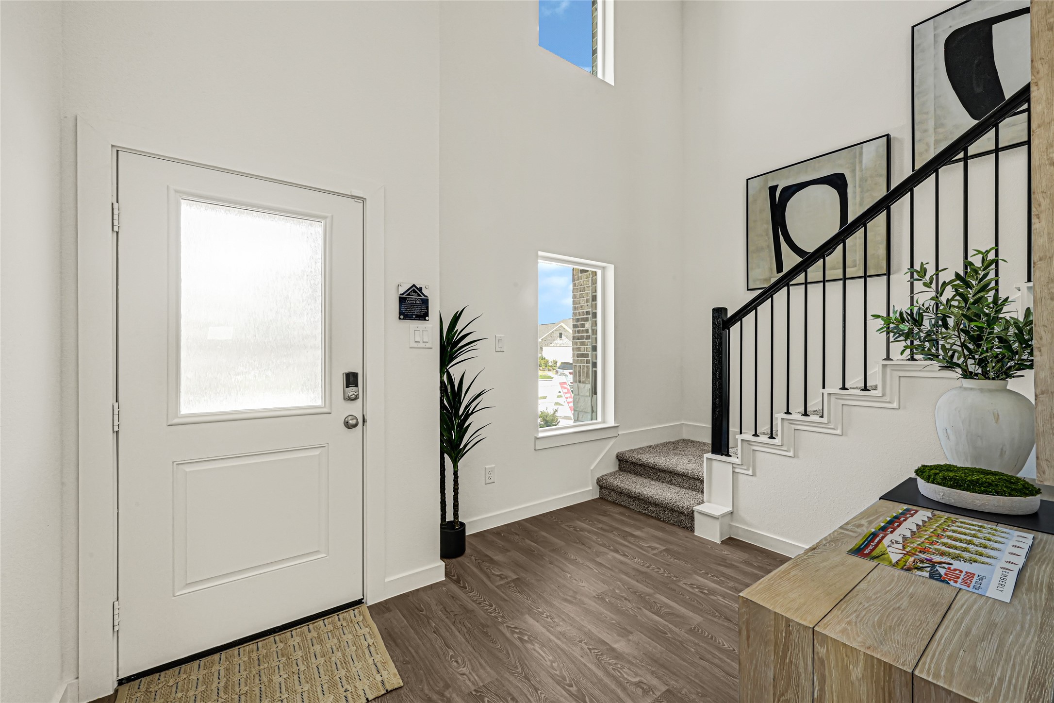 10726 Sage Bend Drive Property Photo 3