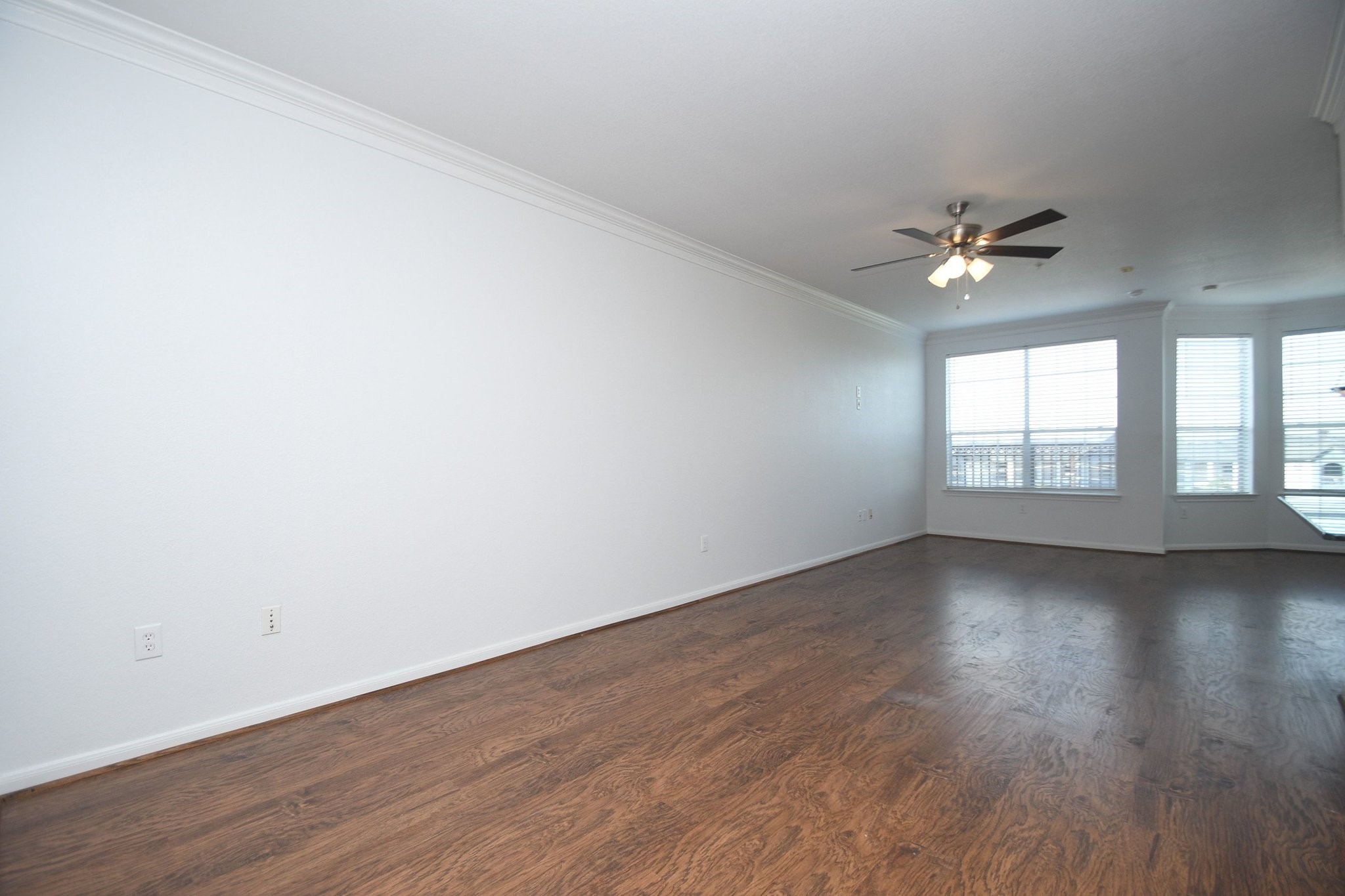 7575 Kirby Drive 1407 Property Photo 17
