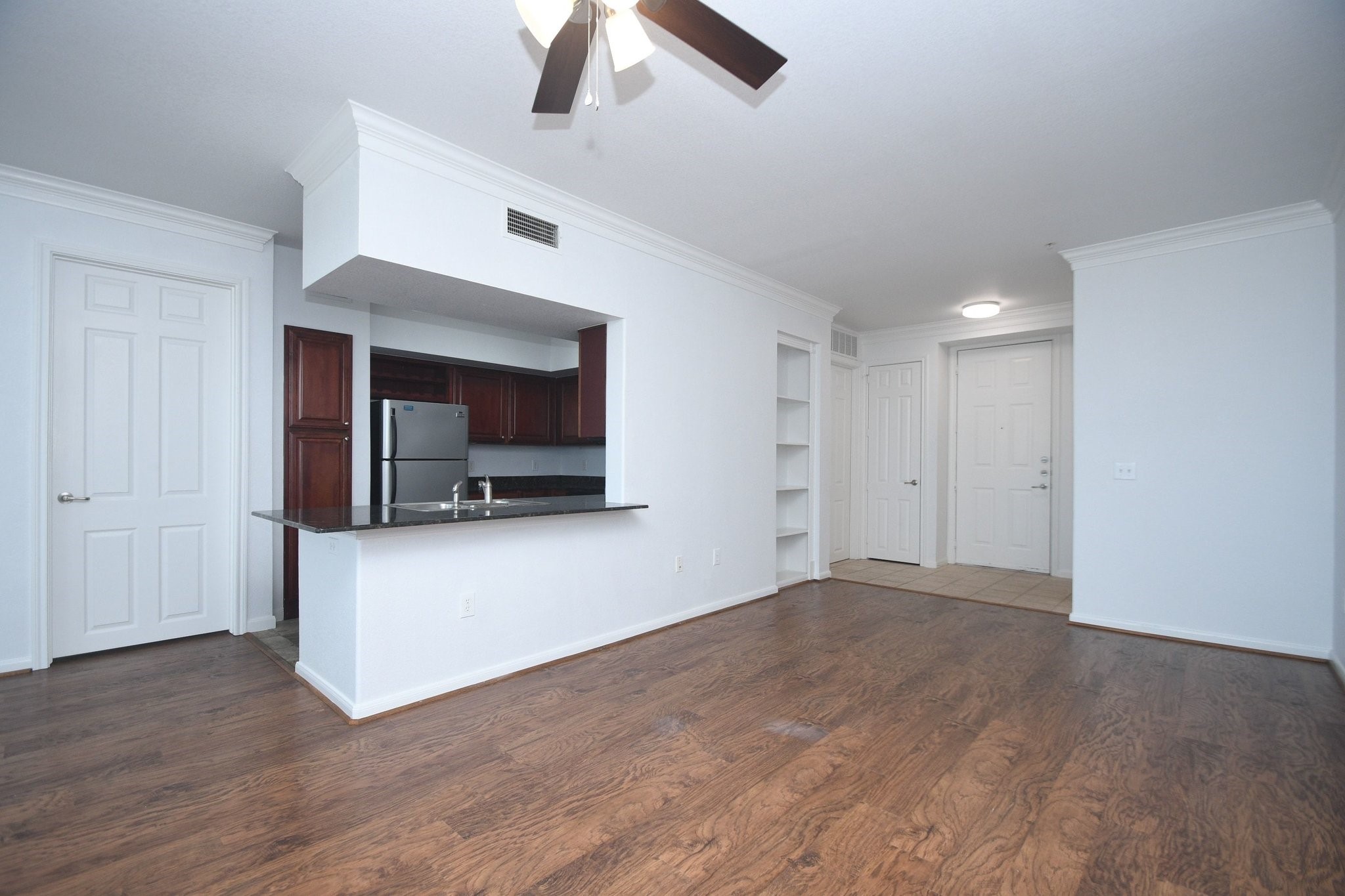 7575 Kirby Drive 1407 Property Photo 19