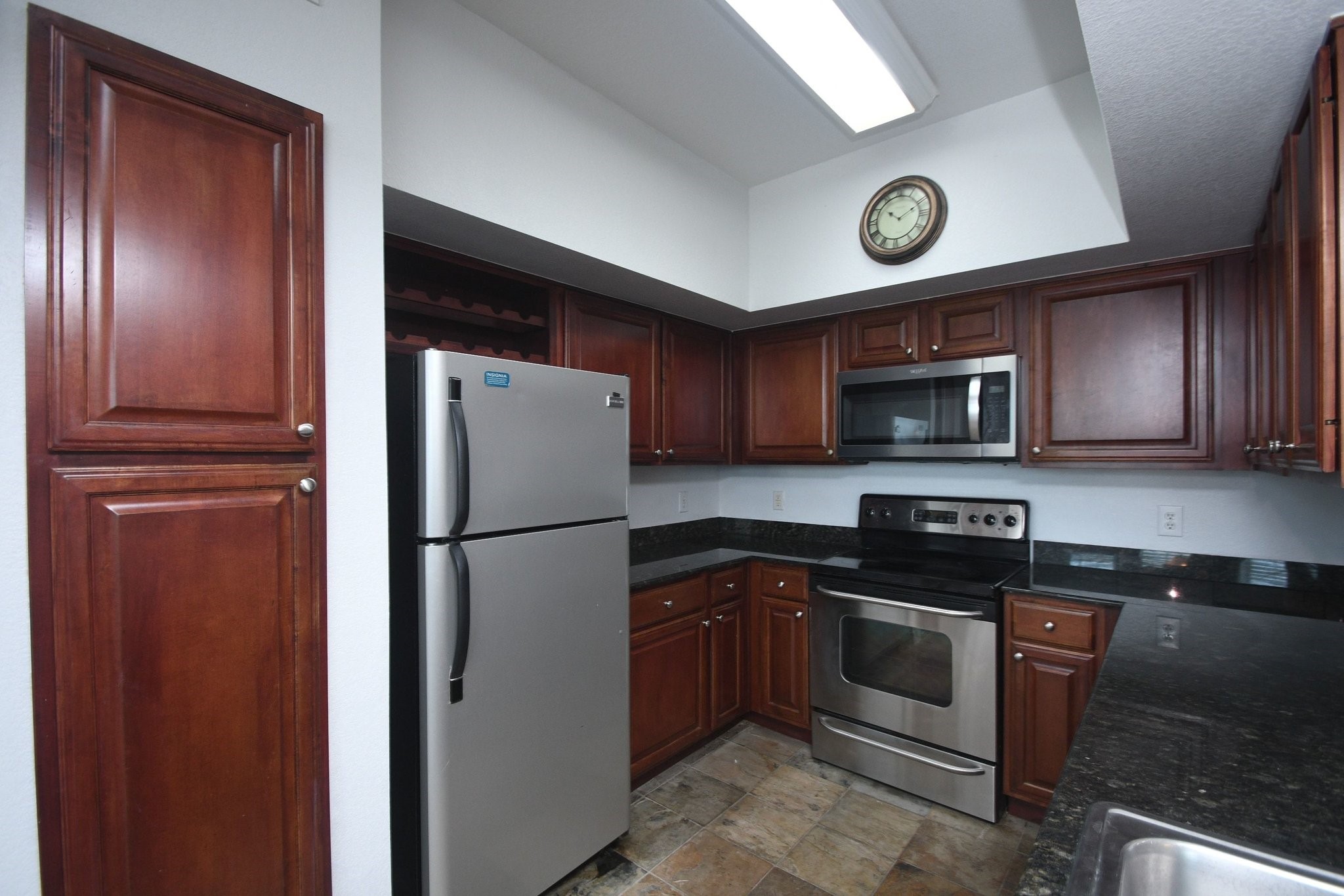 7575 Kirby Drive 1407 Property Photo 25