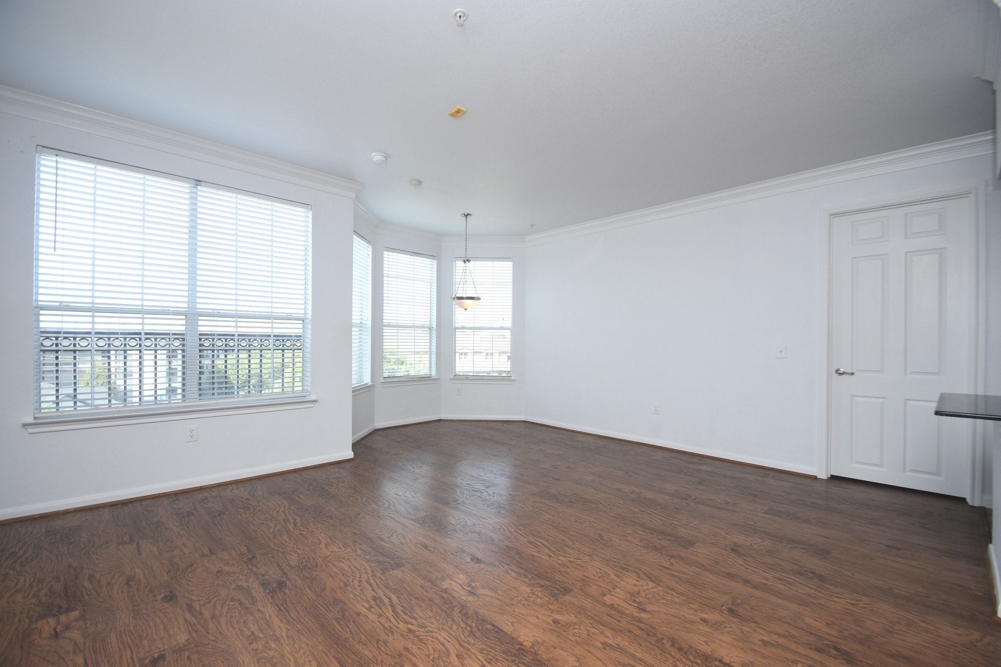 7575 Kirby Drive 1407 Property Photo 27