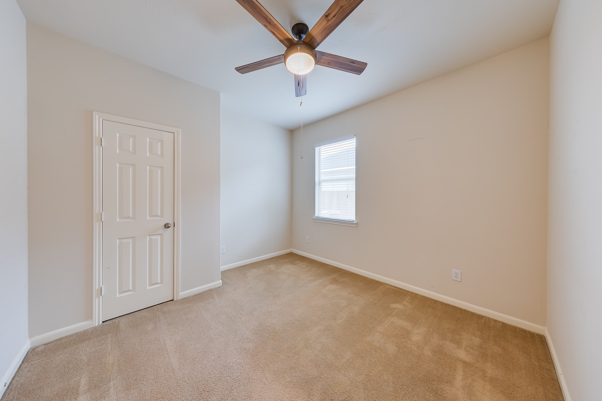 3503 Cypress Landing Court Property Photo 22
