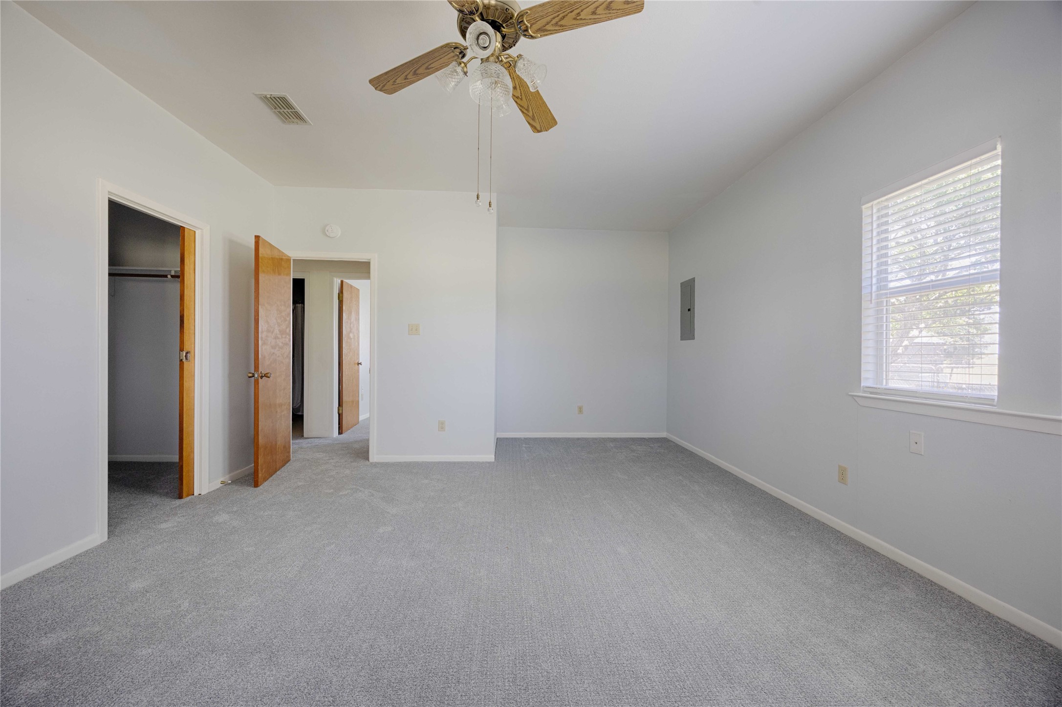 3814 Maeker Road Property Photo 14
