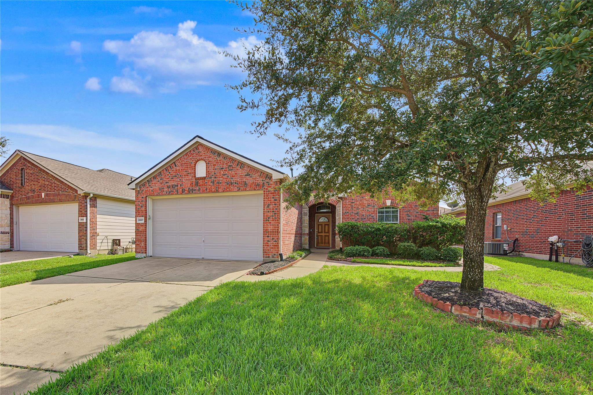 24307 Sunrise Springs Lane Property Photo 2