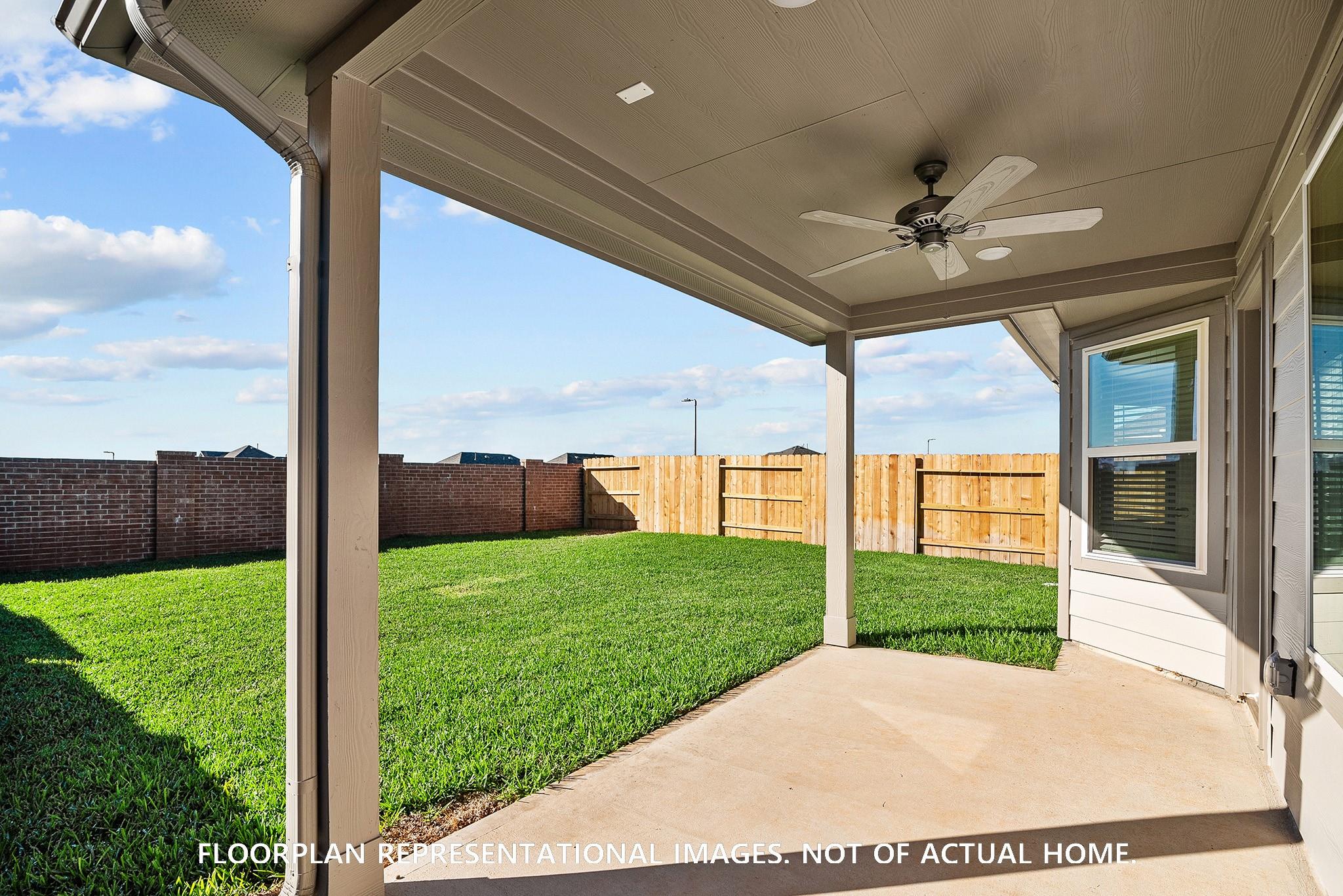 624 Falling Cave Drive, Willis Tx 77378 Property Photo 6