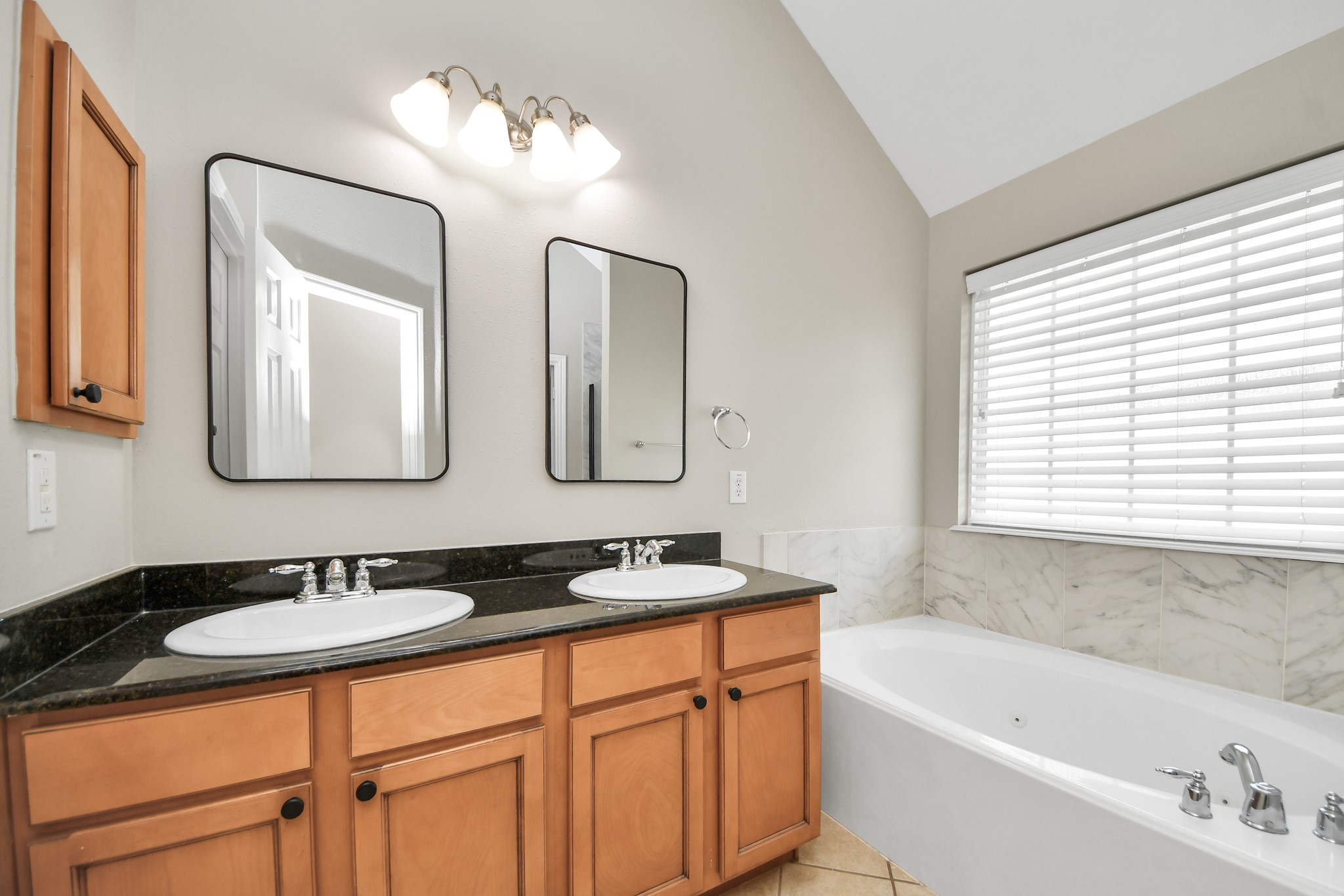 6222 Skyline Drive 26 Property Photo 12